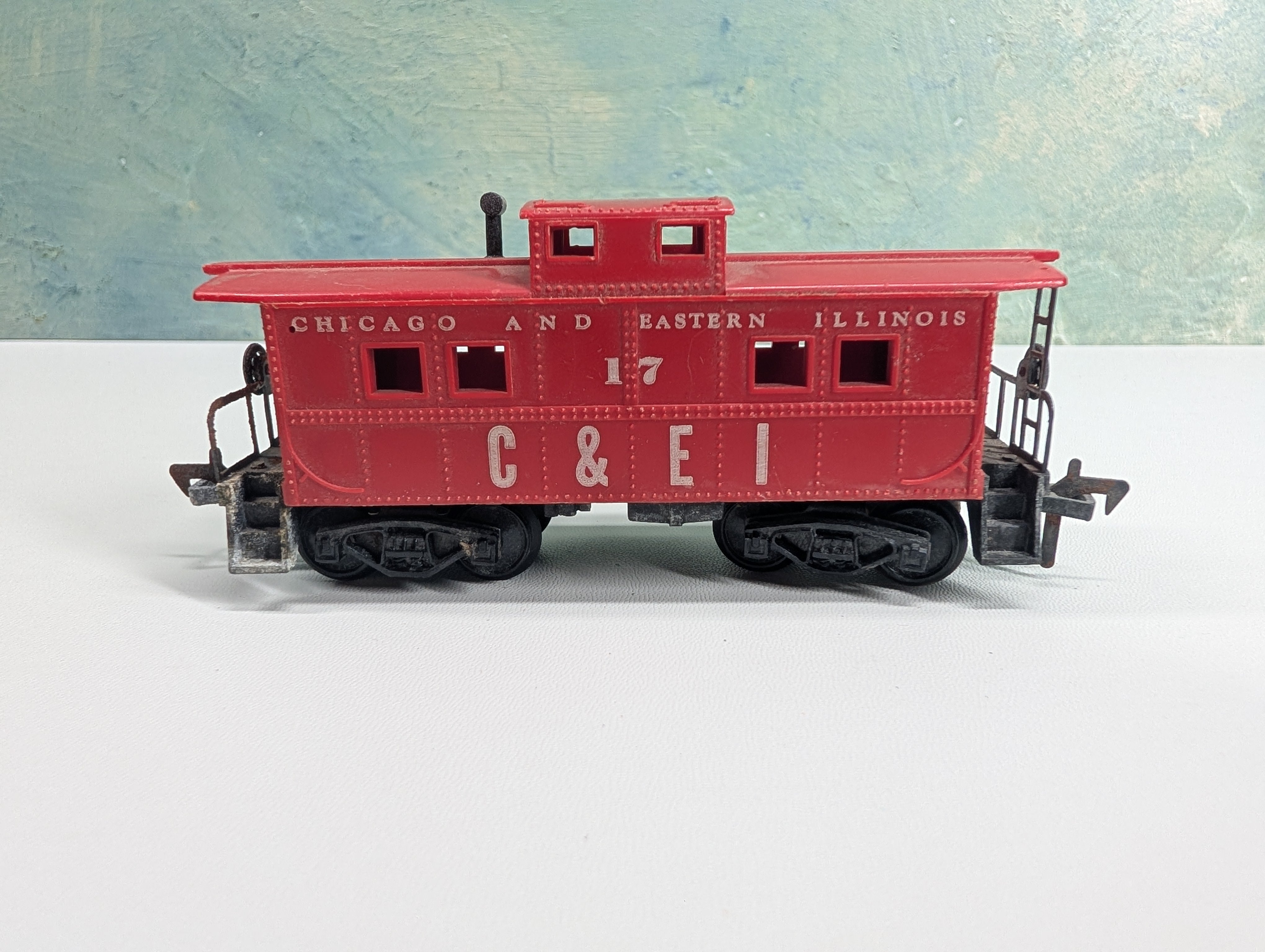 USED HO Scale Caboose Chicago and Eastern Illinois C&EI #17