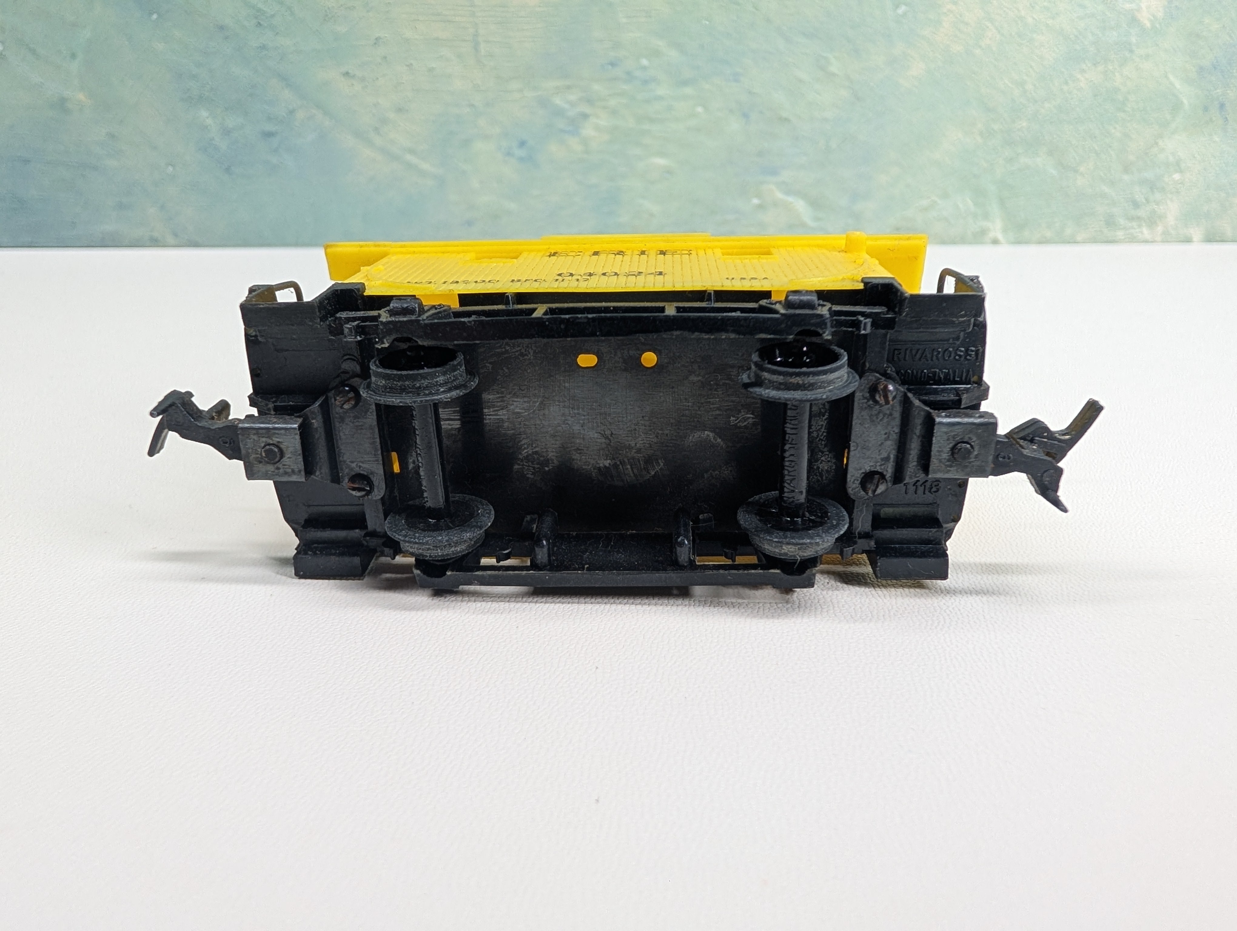 USED Rivarossi HO Scale Bobber Caboose Erie #04024