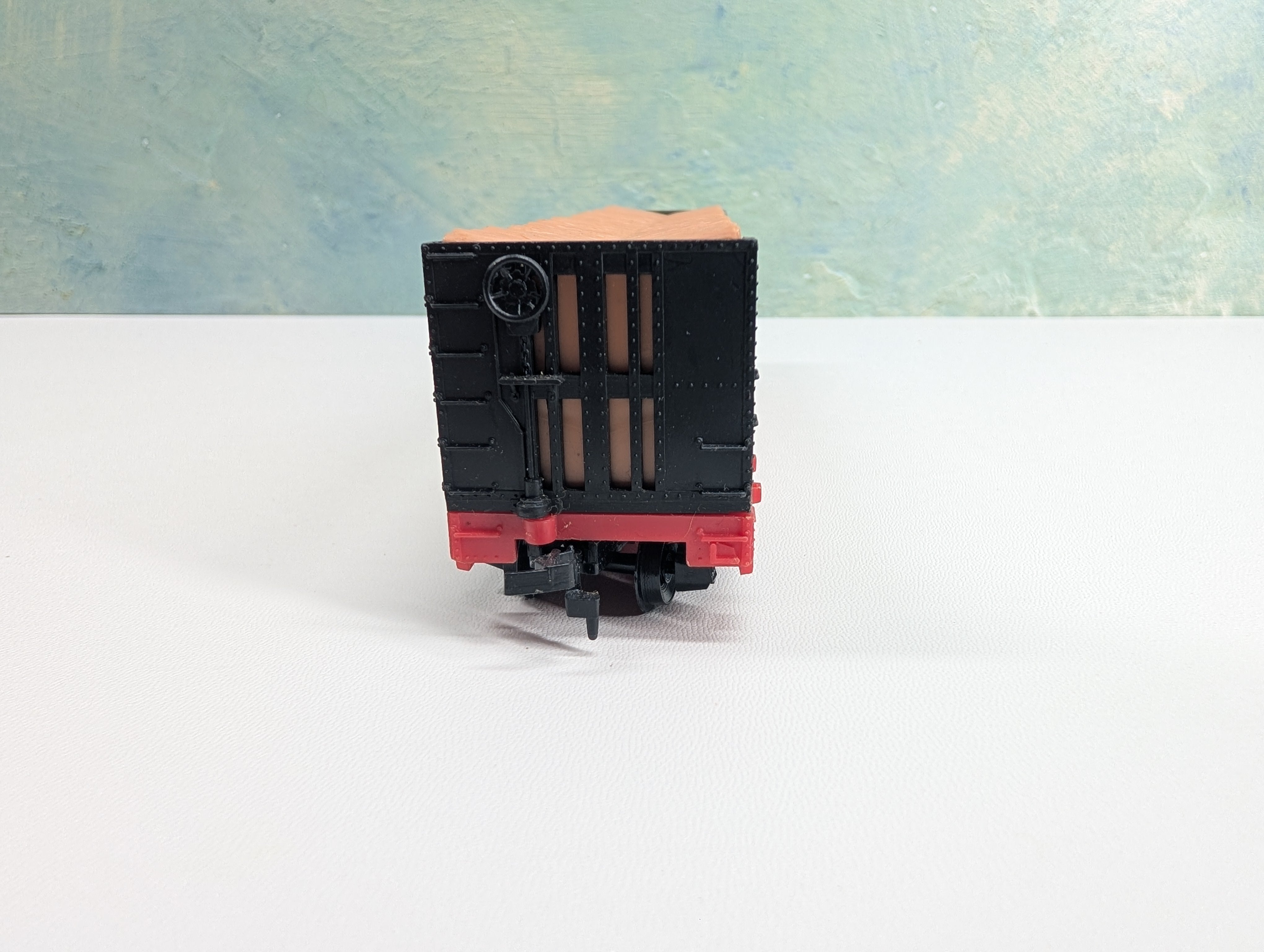 USED Tyco HO Scale 50' Bulkhead Flat Car w/ Pulpwood with Brake Wheel! Southern #4365