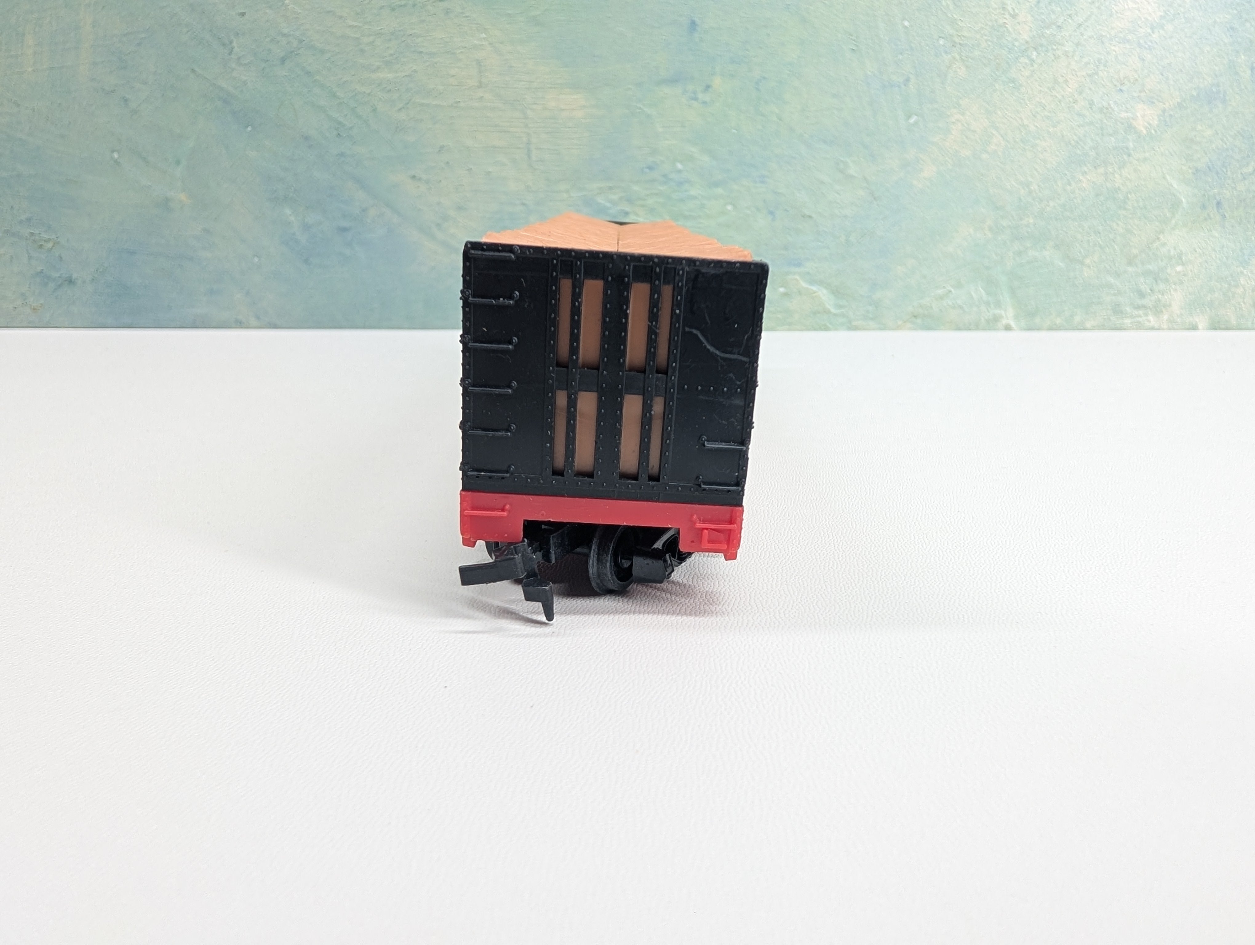 USED Tyco HO Scale 50' Bulkhead Flat Car w/ Pulpwood with Brake Wheel! Southern #4365