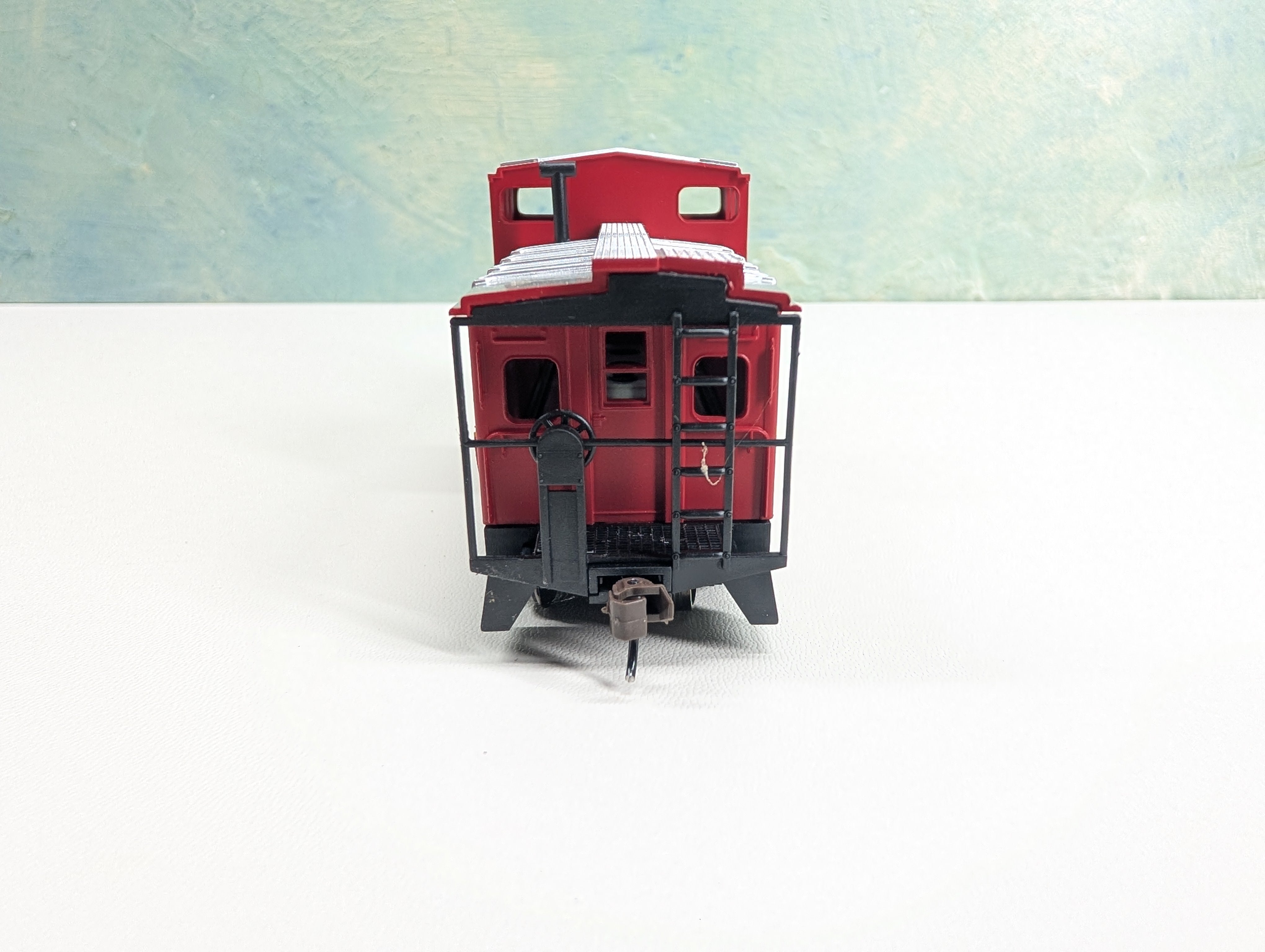USED Walthers Trainline 931-1503 HO Scale Caboose Santa Fe ATSF #999734 Metal Wheels