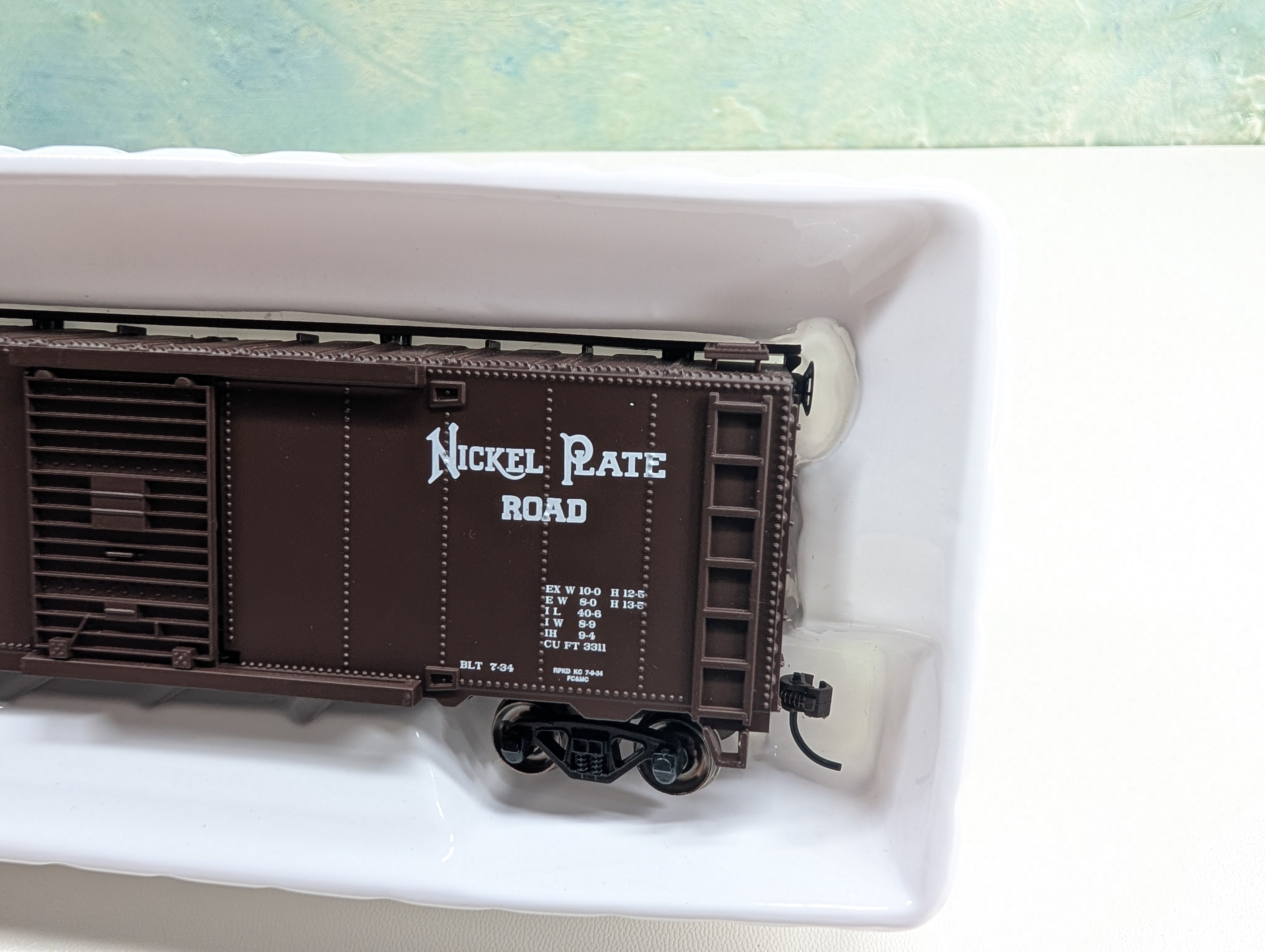 USED Bachmann 15012 HO Scale 40' Steam-Era Box Car Nickel Plate Road NKP #13163 Metal Wheels