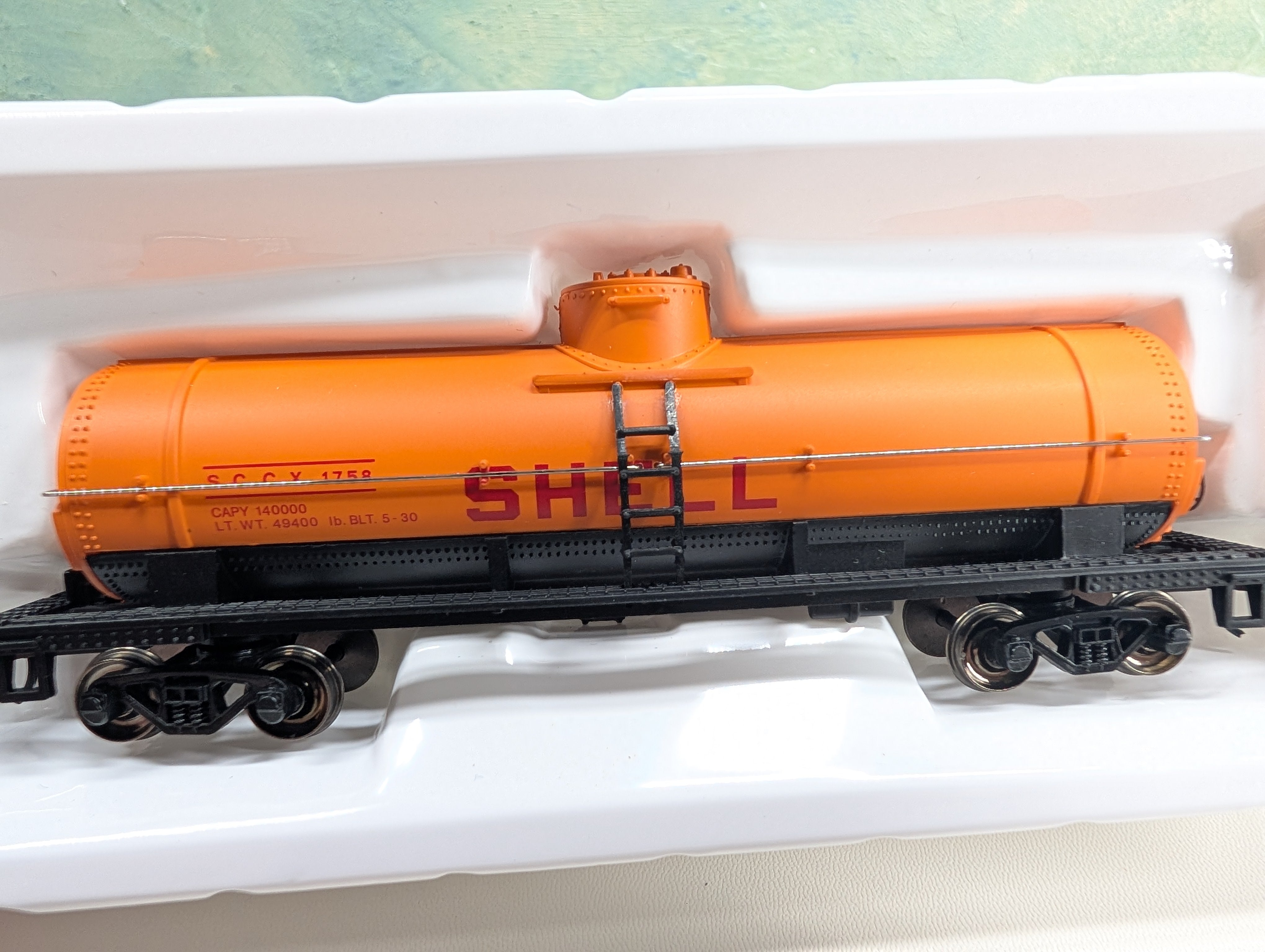 USED Bachmann 17808 HO Scale 40' Single Dome Tank Car Shell SCCX #1758 Metal Wheels