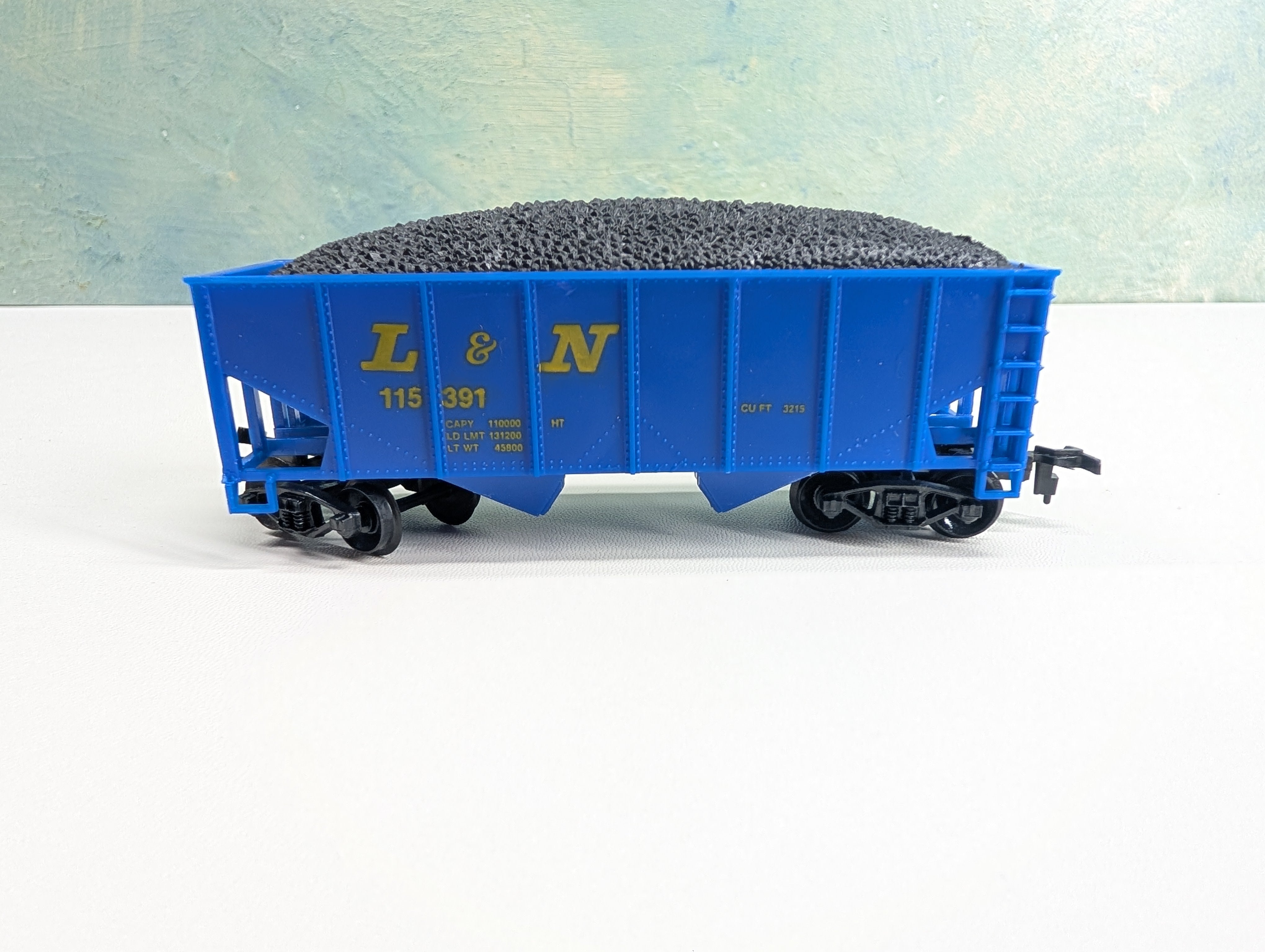 USED Life-Like 8511 HO Scale 2 Bay Hopper w/ Coal Louisville & Nashville L&N #115391
