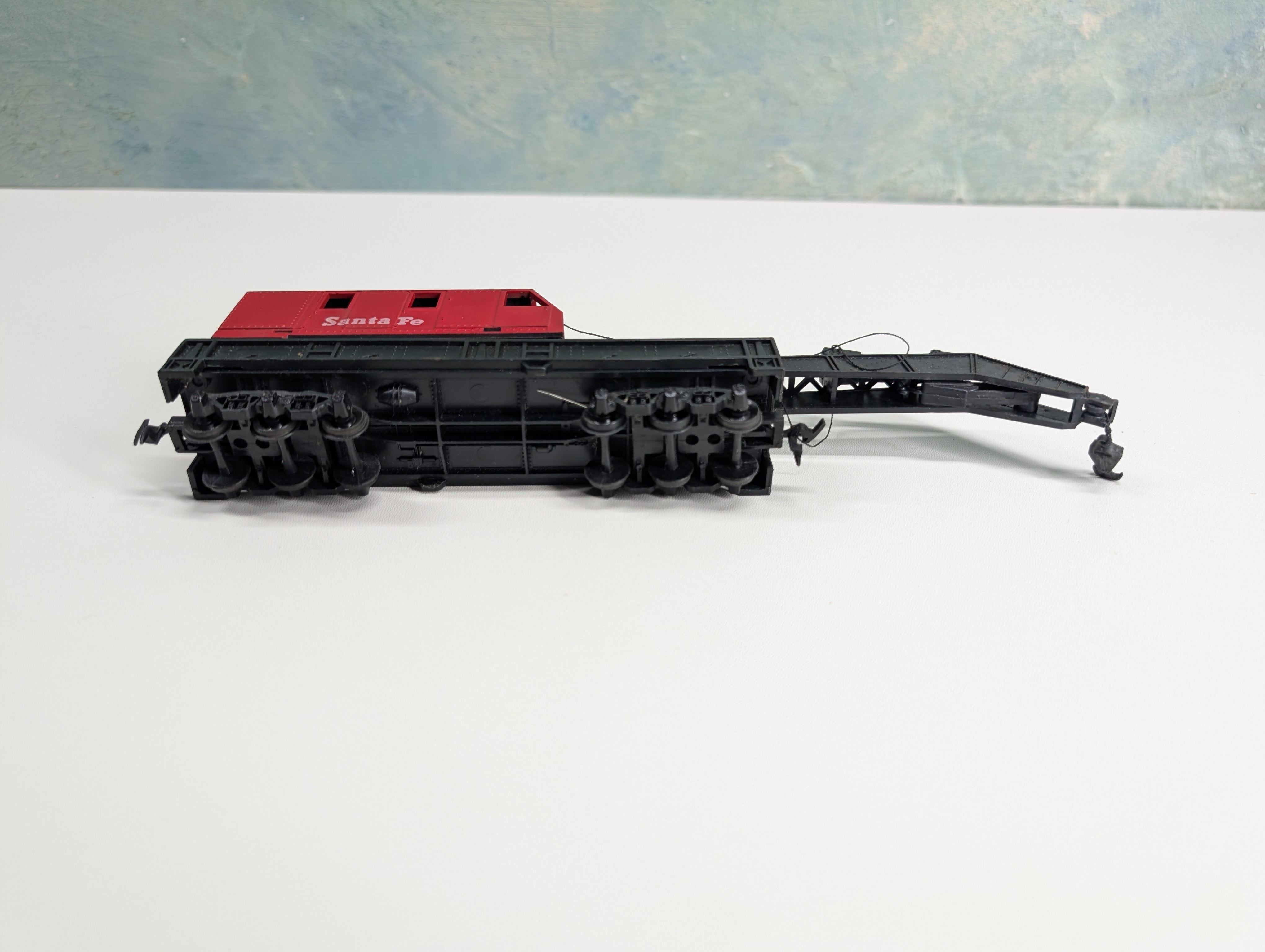 USED Tyco HO Scale Red MOW Crane Santa Fe ATSF