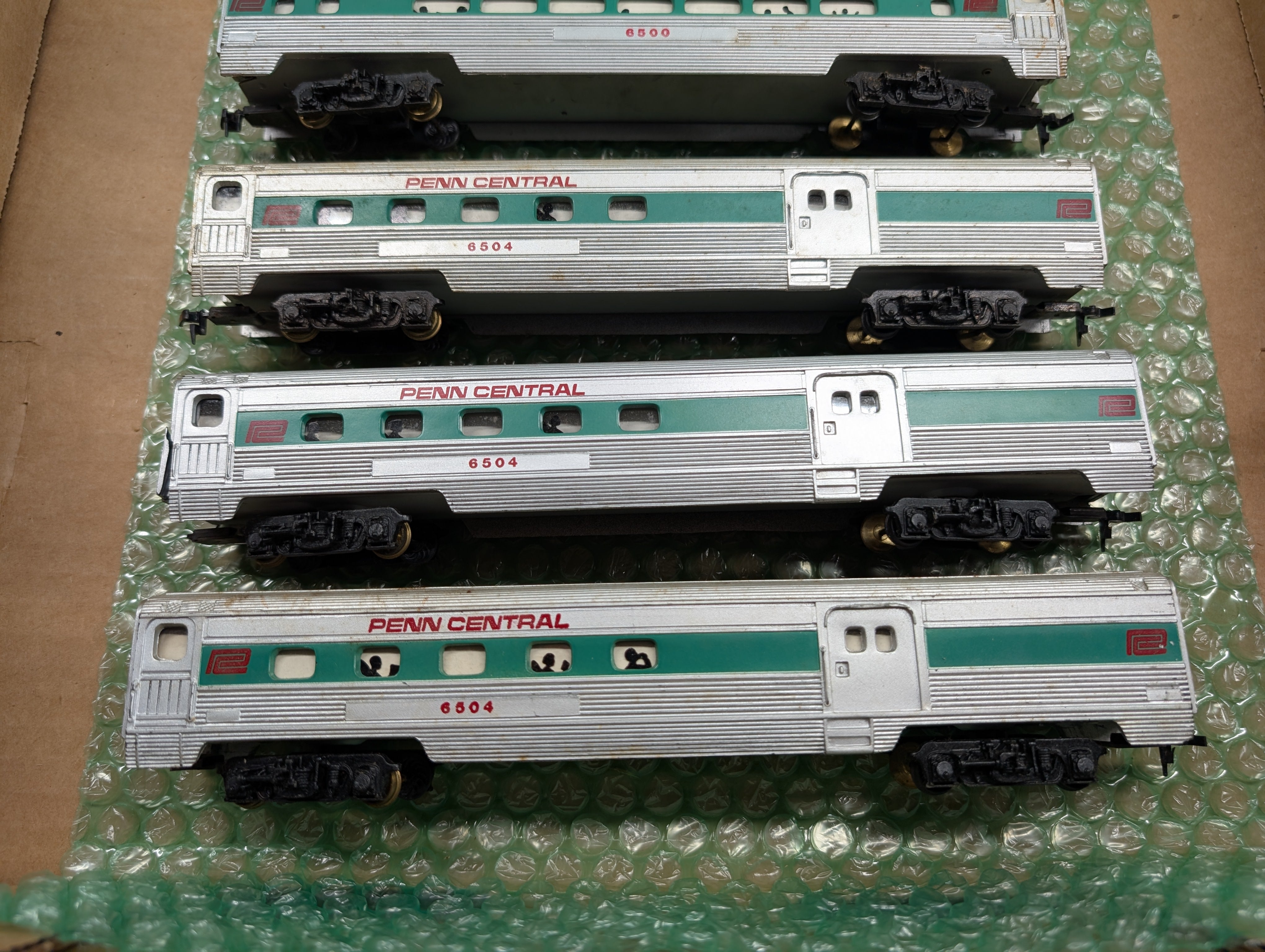 USED Tyco HO Scale Lot of Passenger Cars Penn Central PC (7 pcs)