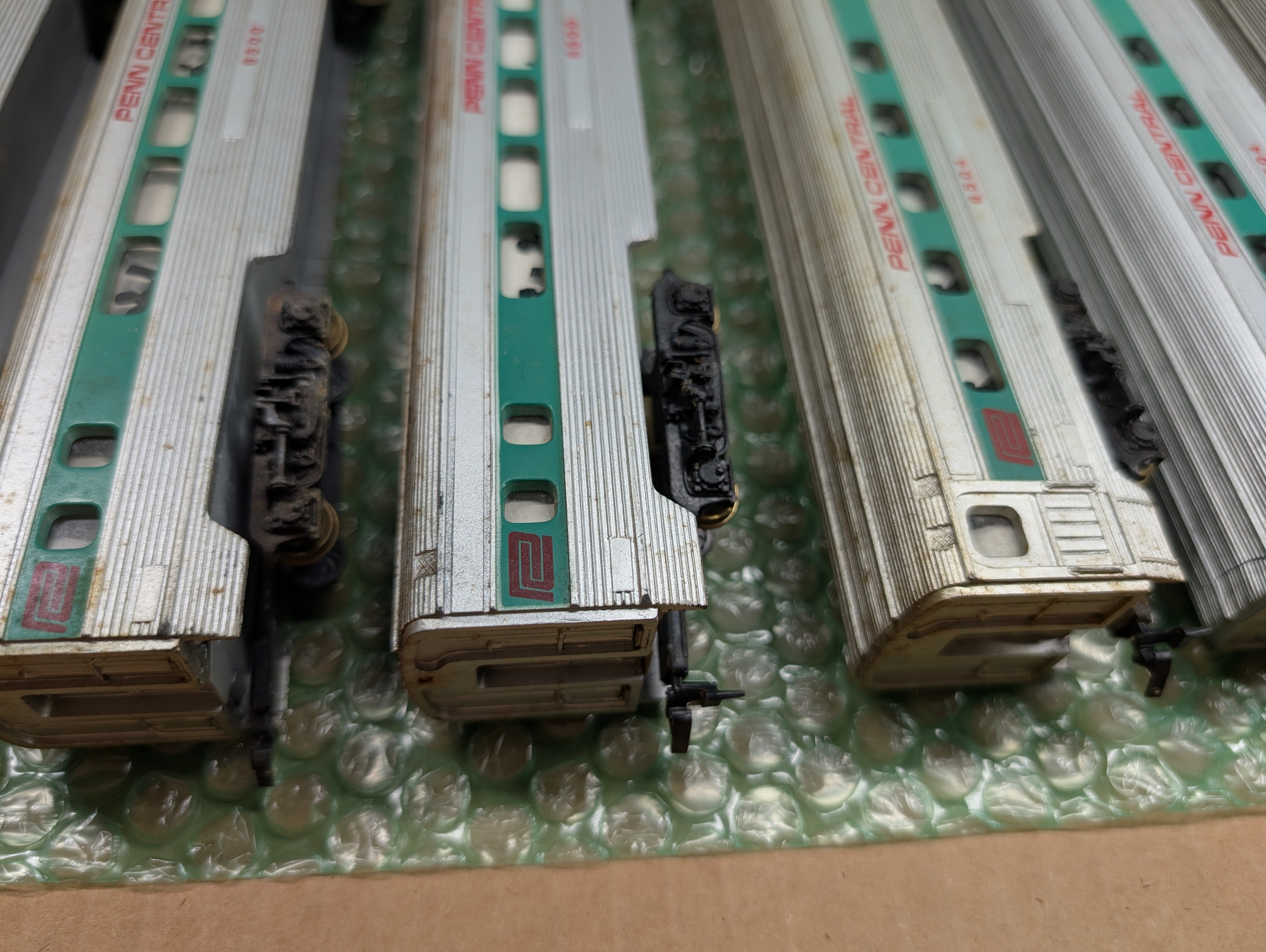 USED Tyco HO Scale Lot of Passenger Cars Penn Central PC (7 pcs)