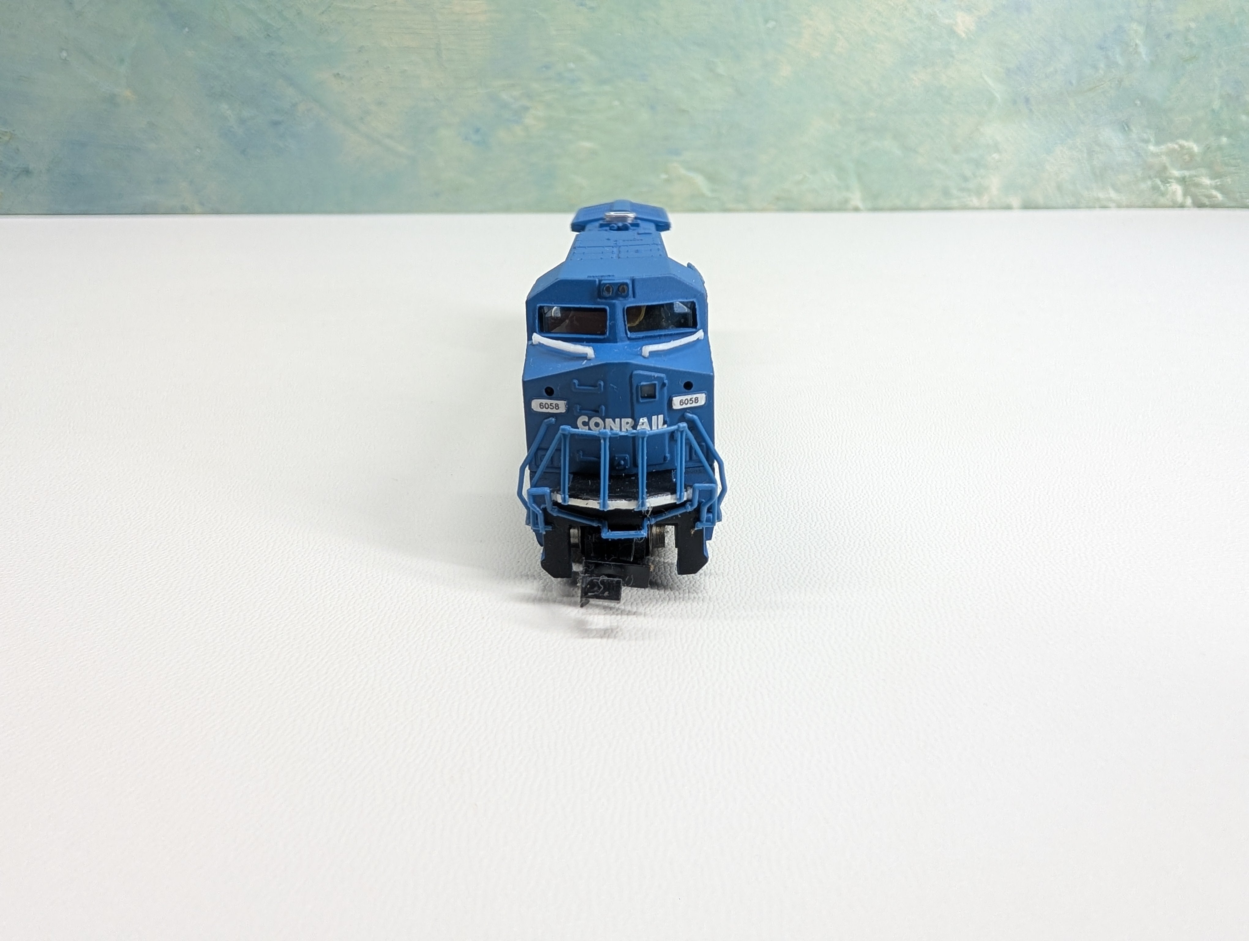 USED Bachmann 86052 N Scale Blue GE Dash 8-40CW Diesel Conrail #6058 Parts/Repairs