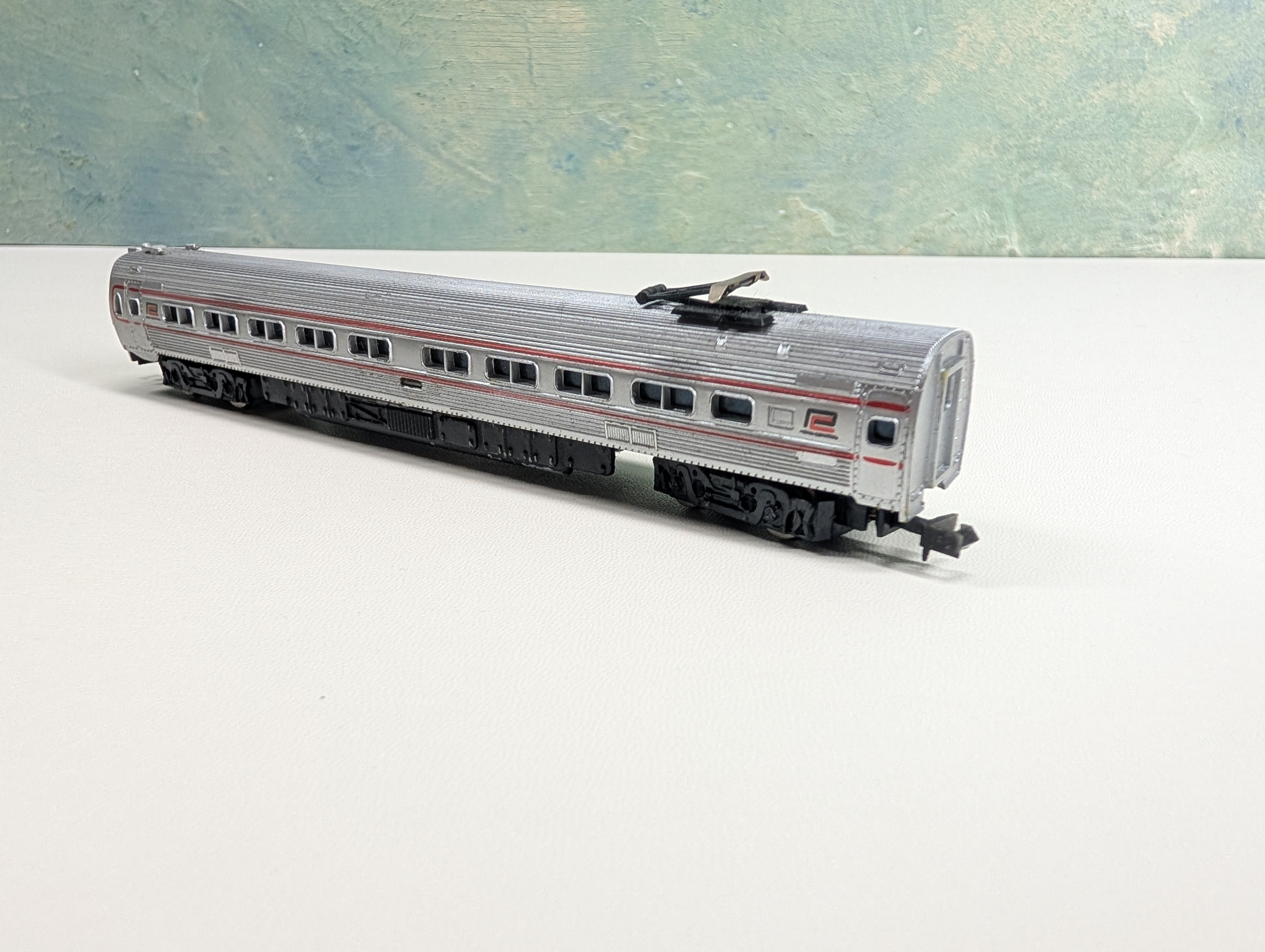 USED Bachmann N Scale Metroliner Coach Powered Penn Central Parts/Repairs