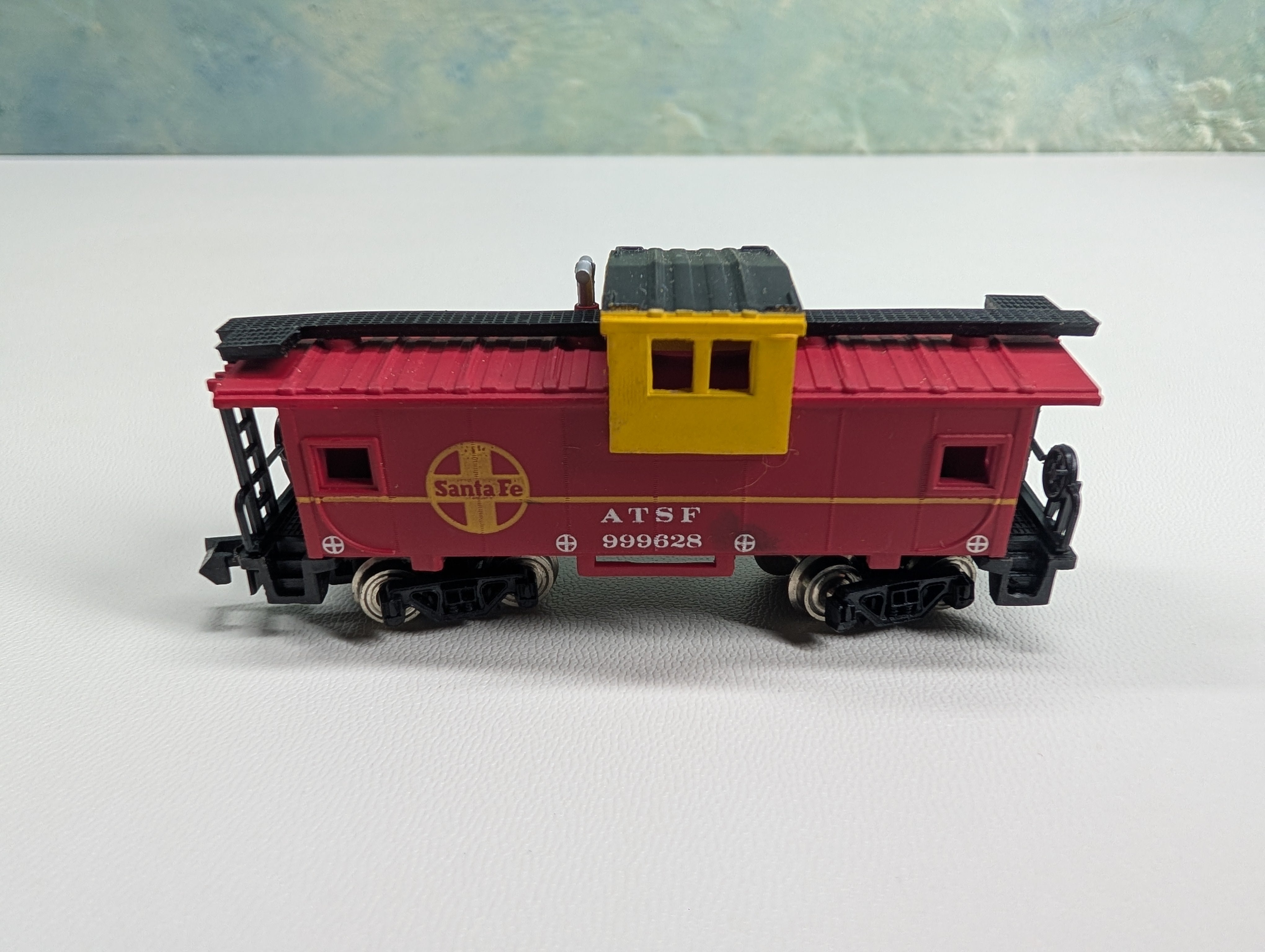 USED Bachmann N Scale Caboose Santa Fe ATSF #999628