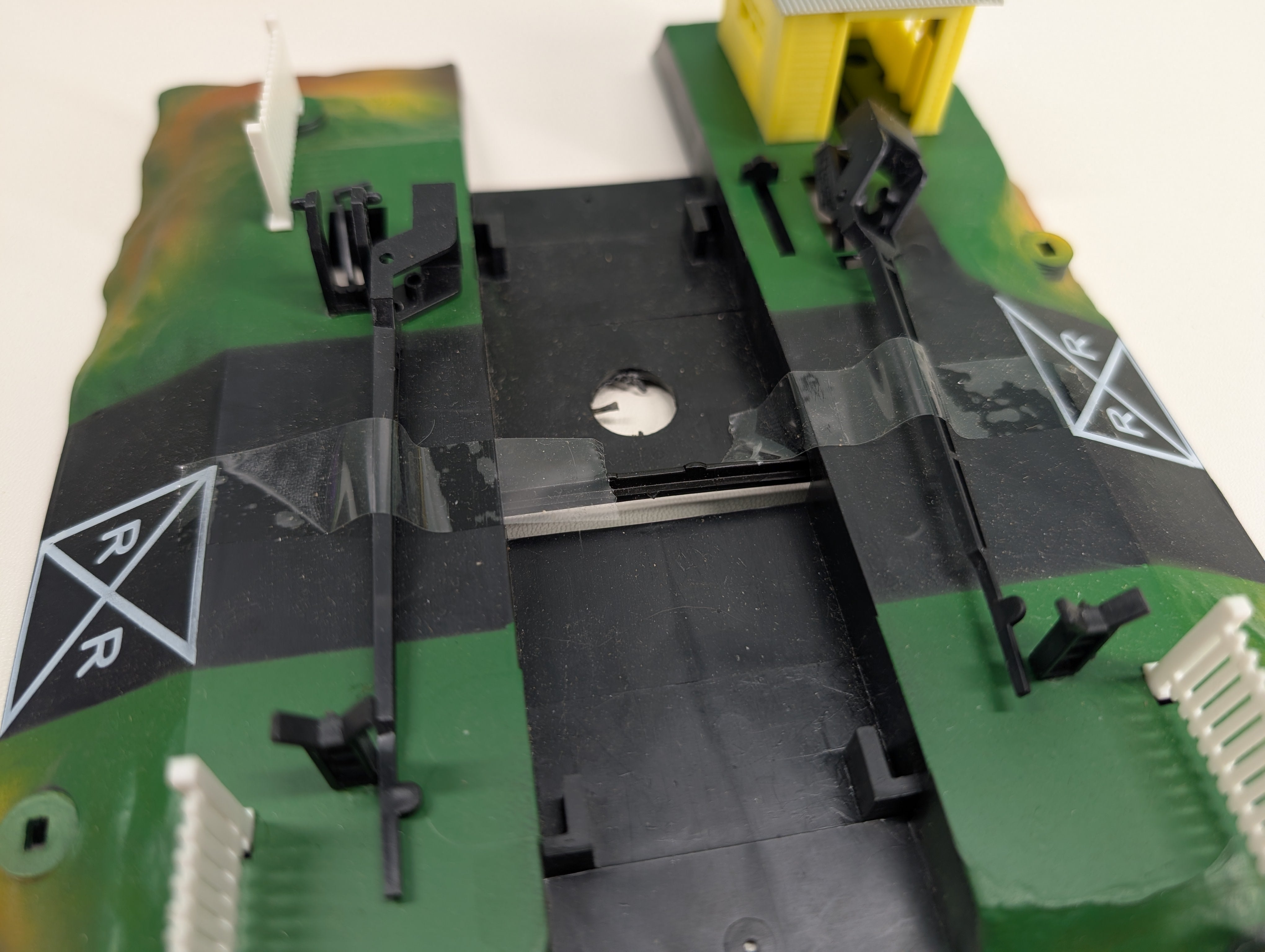 USED HO Scale Crossing