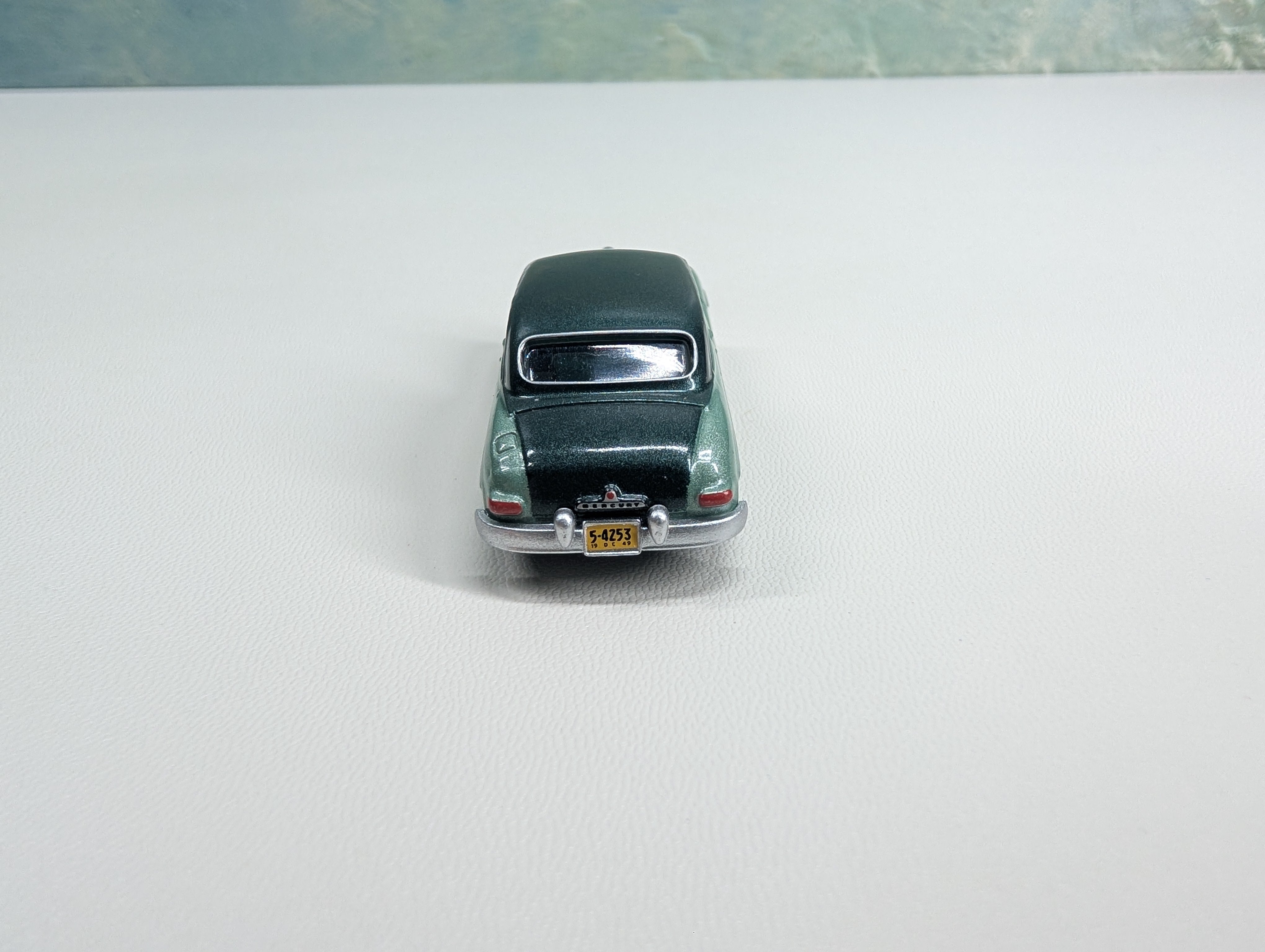 USED Oxford Diecast HO Scale 1949 Mercury Coupe, Green