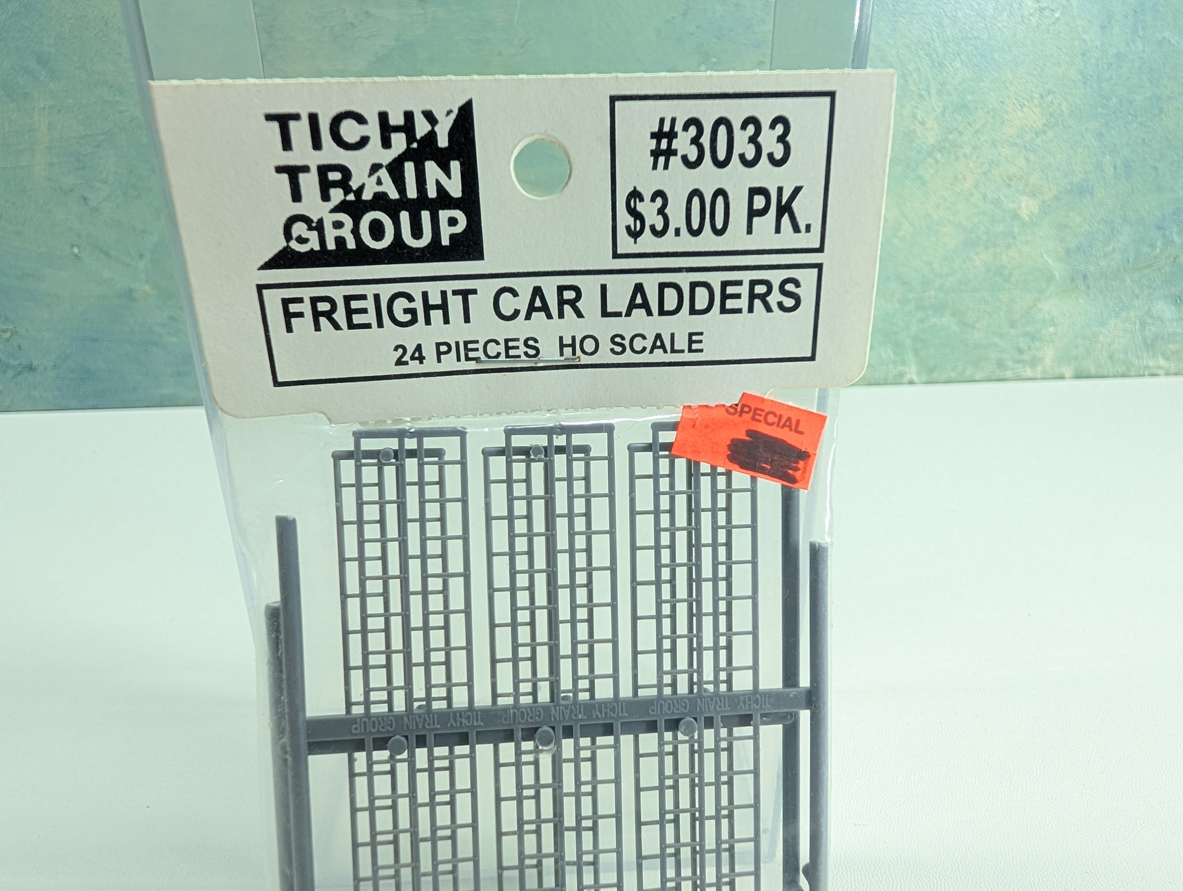 Tichy Train Group 3033 HO Scale Freight Car Ladders (24 pcs)