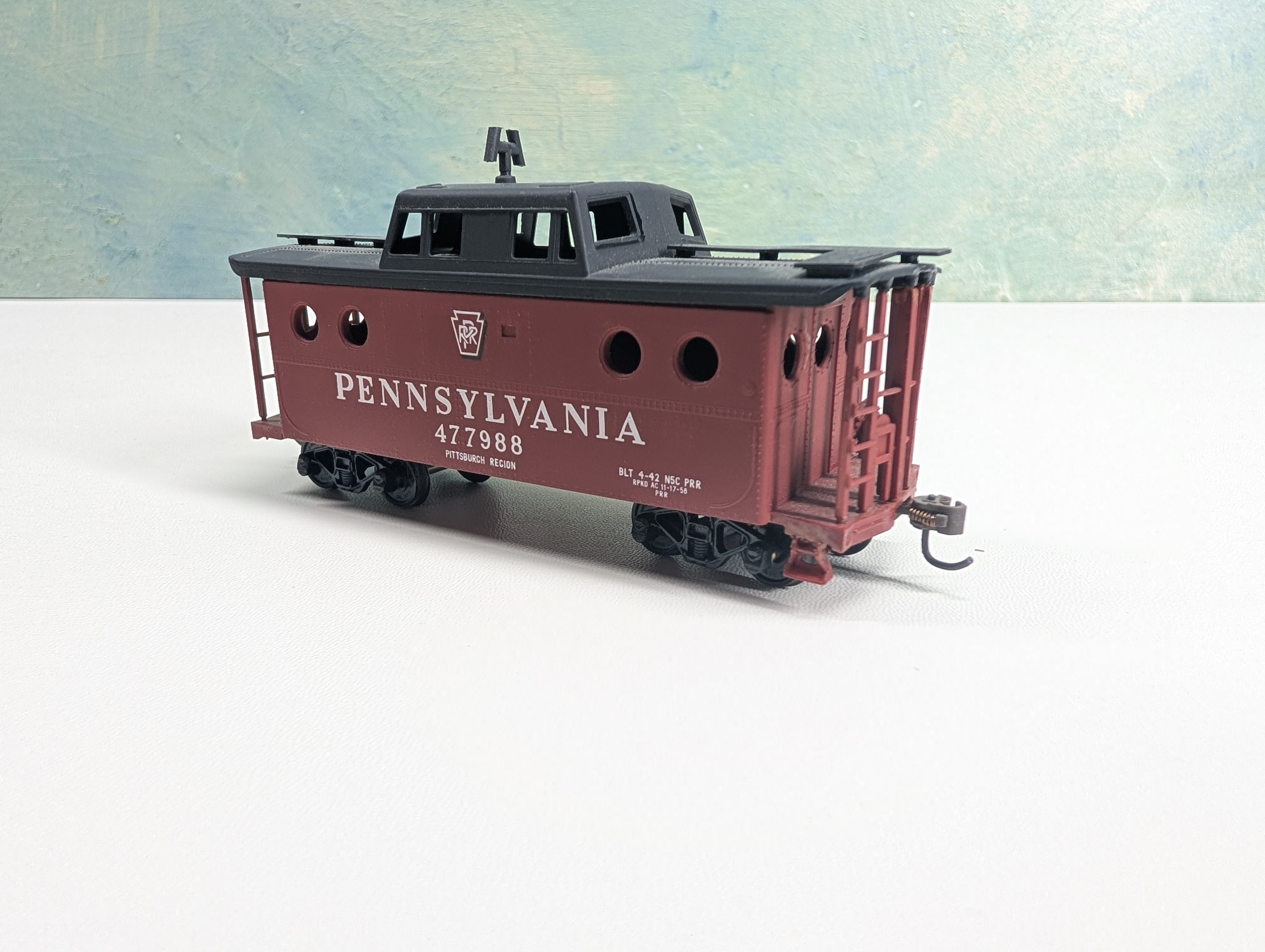 USED Bowser HO Scale N5C Caboose Pennsylvania #477988