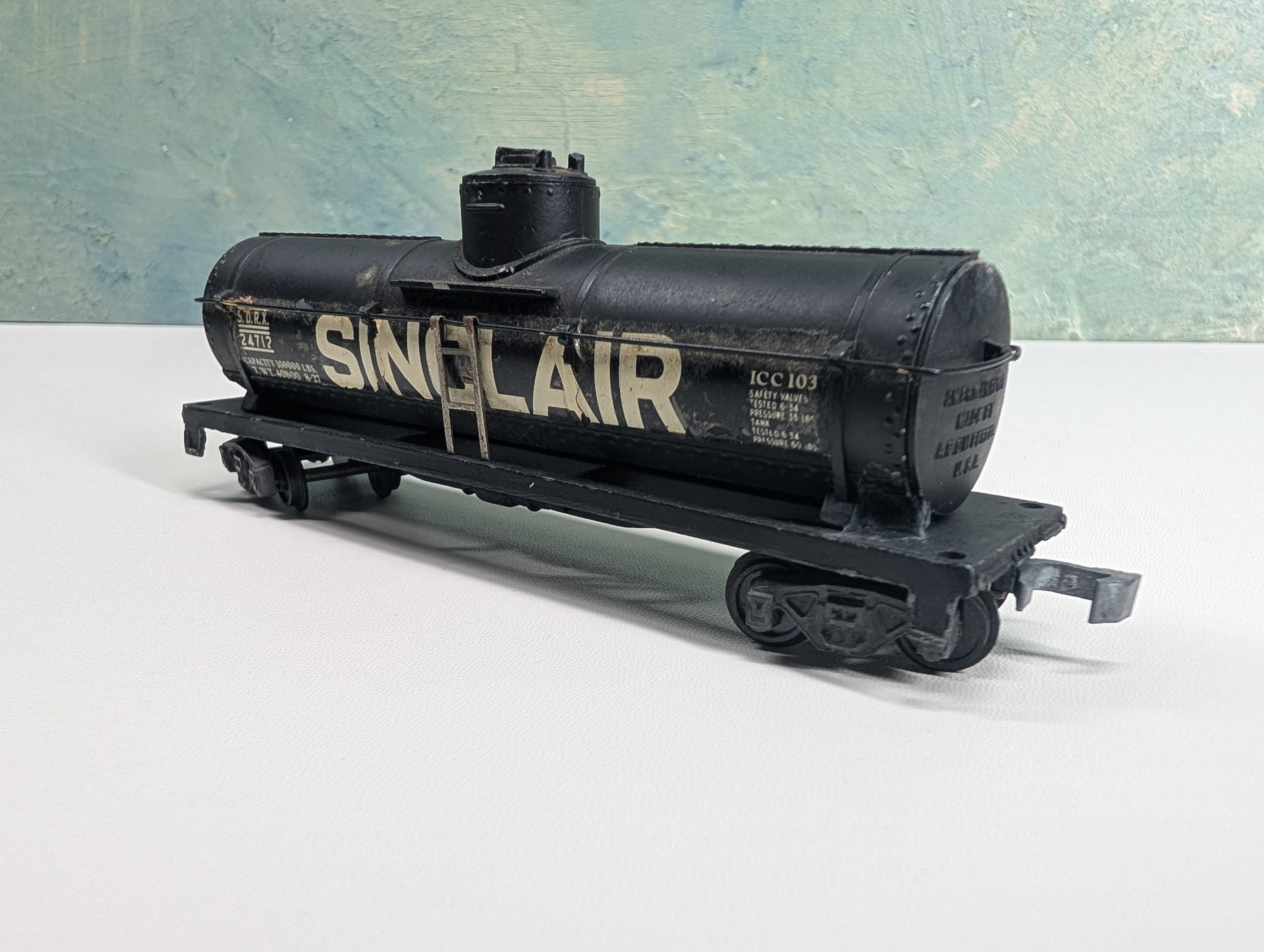USED Gilbert HO Scale Single Dome Tank Car Sinclair SDRX #24712 Vintage