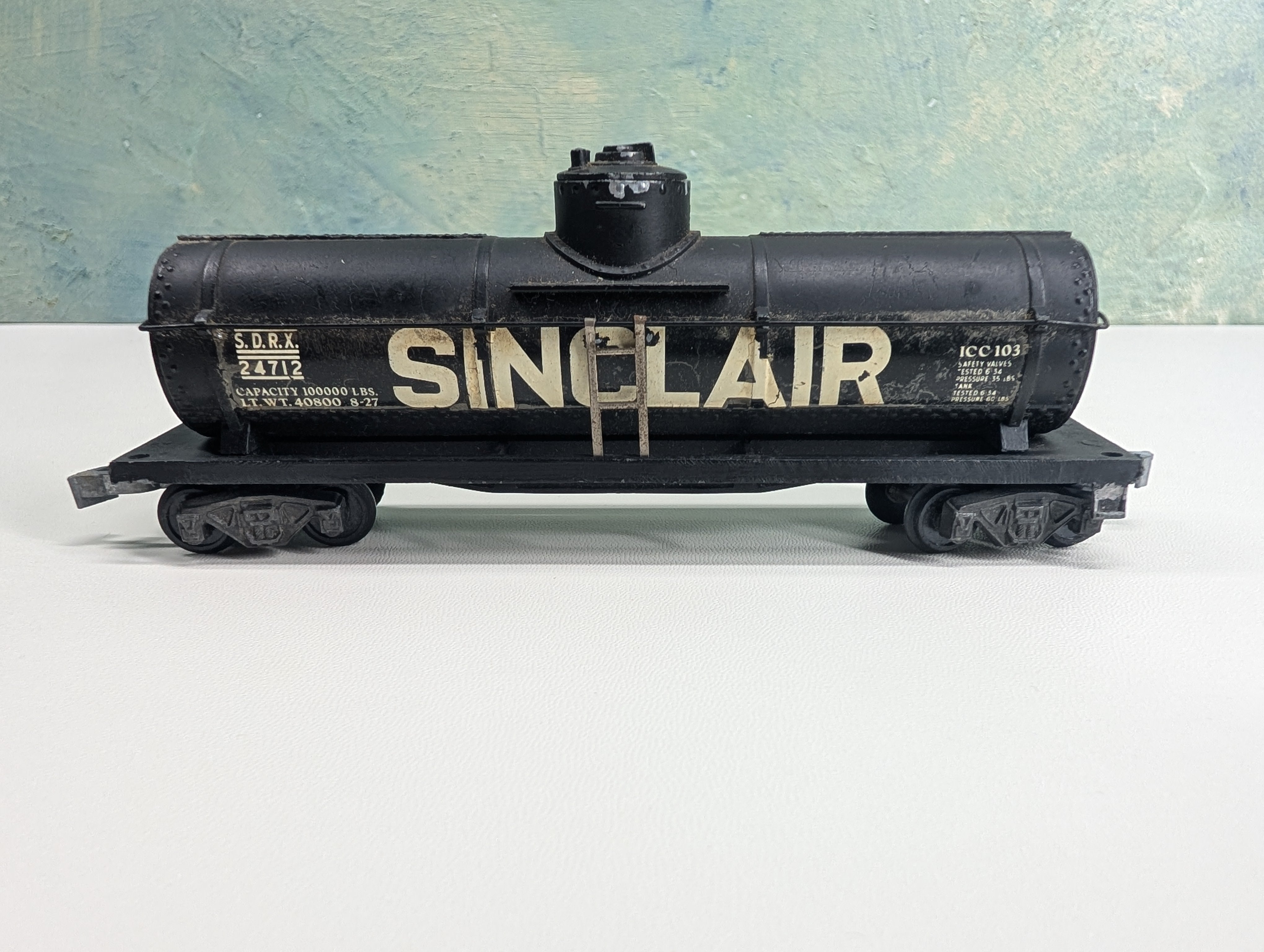 USED Gilbert HO Scale Single Dome Tank Car Sinclair SDRX #24712 Vintage