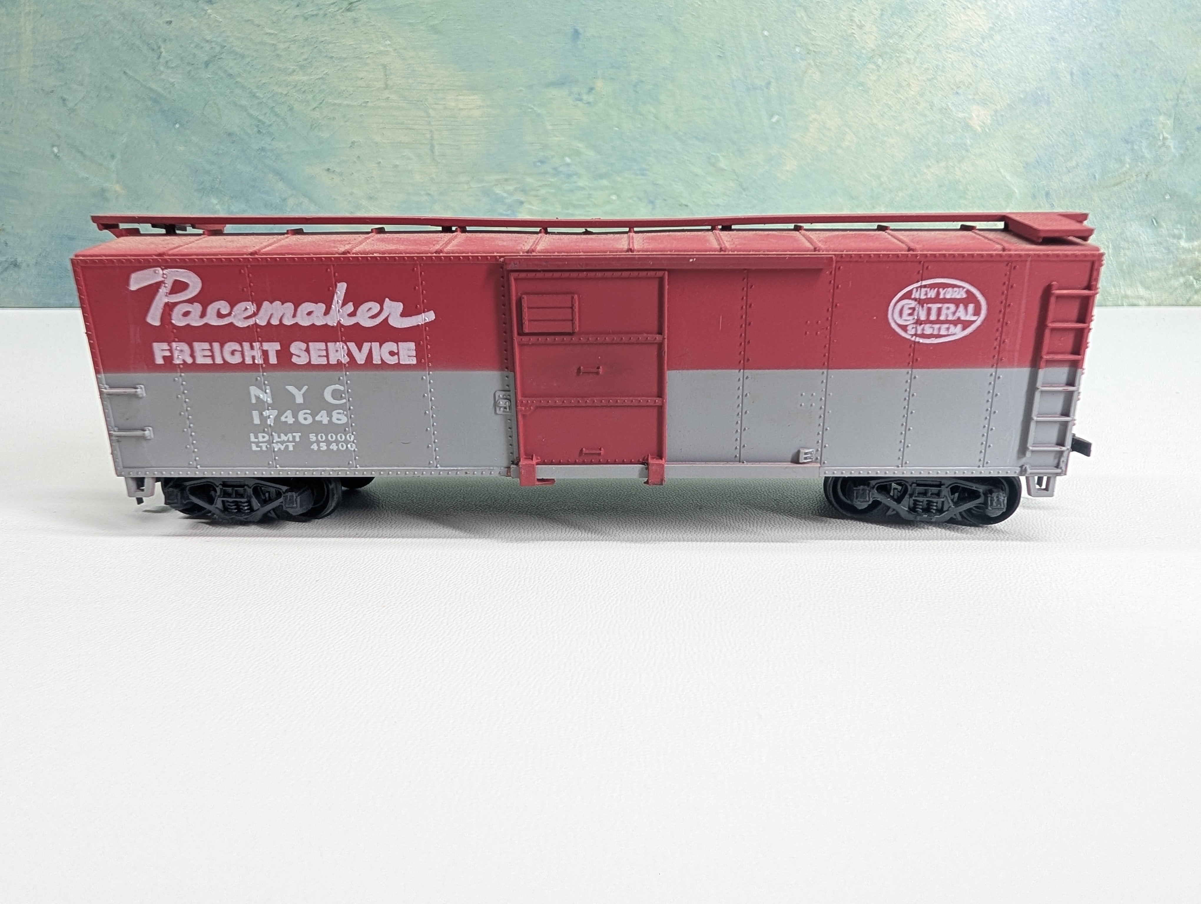 USED TRAIN MINIATURE HO Scale 40' Box Car New York Central NYC #174648 Pacemaker