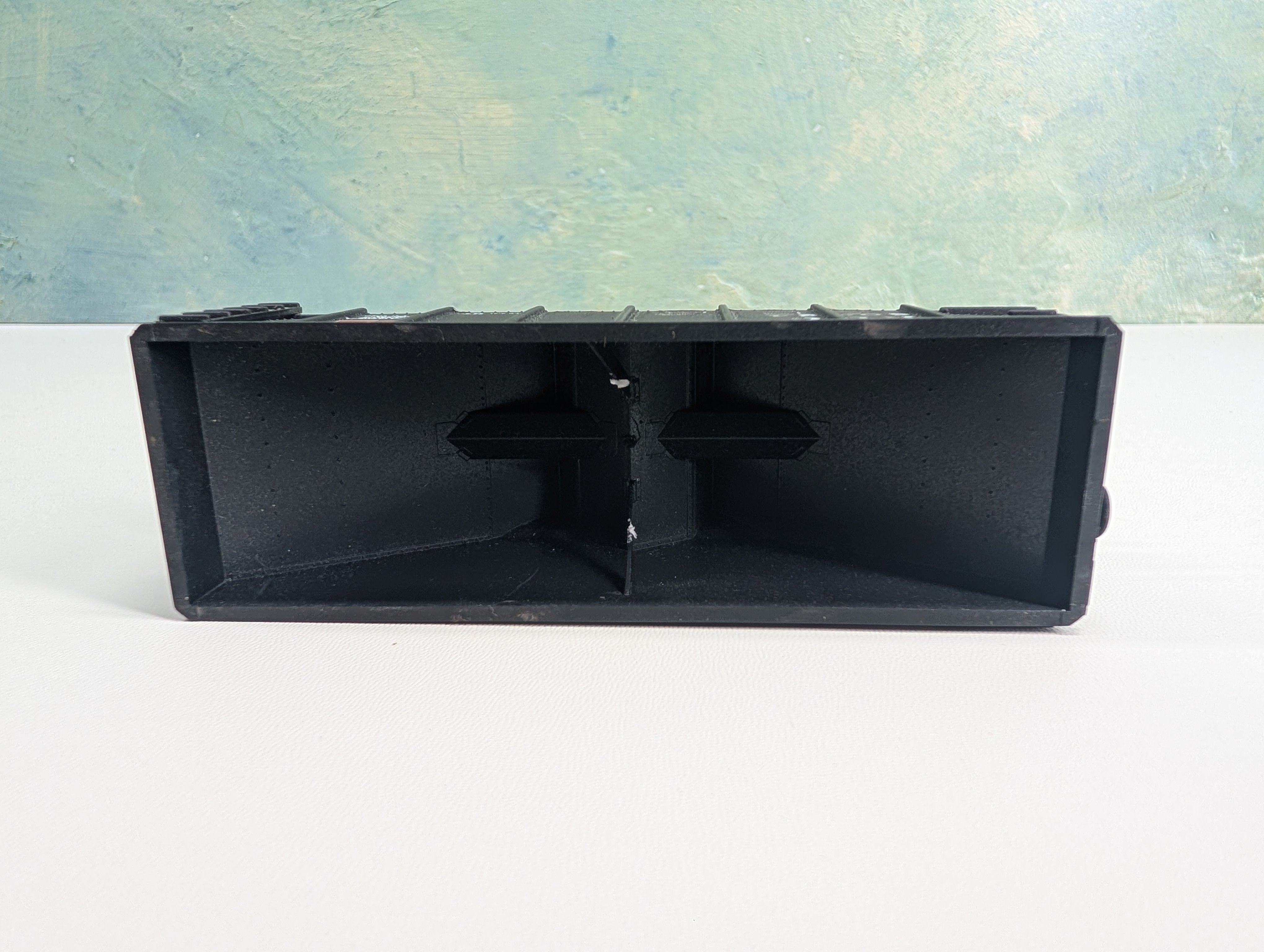 USED Stewart Hobbies HO Scale 2 Bay Hopper Reading RDG #80424