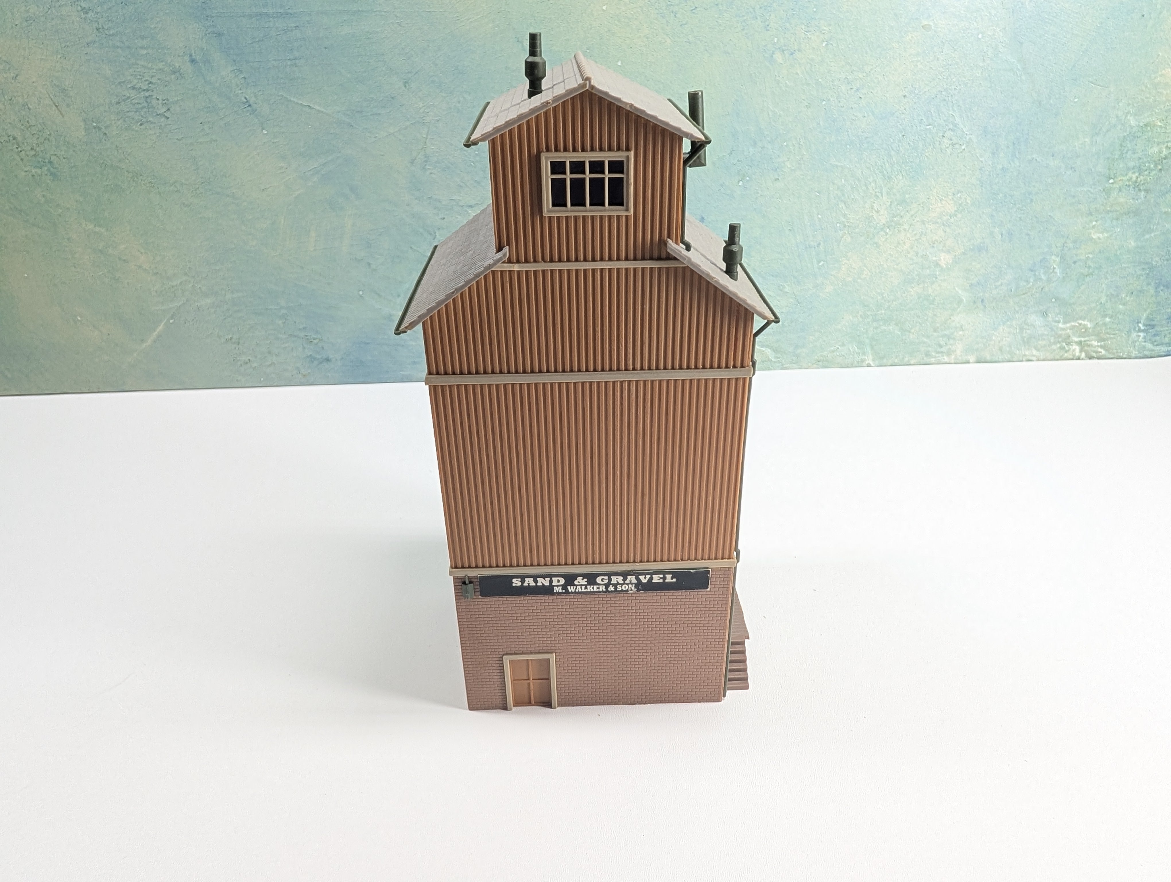 USED HO Scale Sand & Gravel, M. Walker & Son