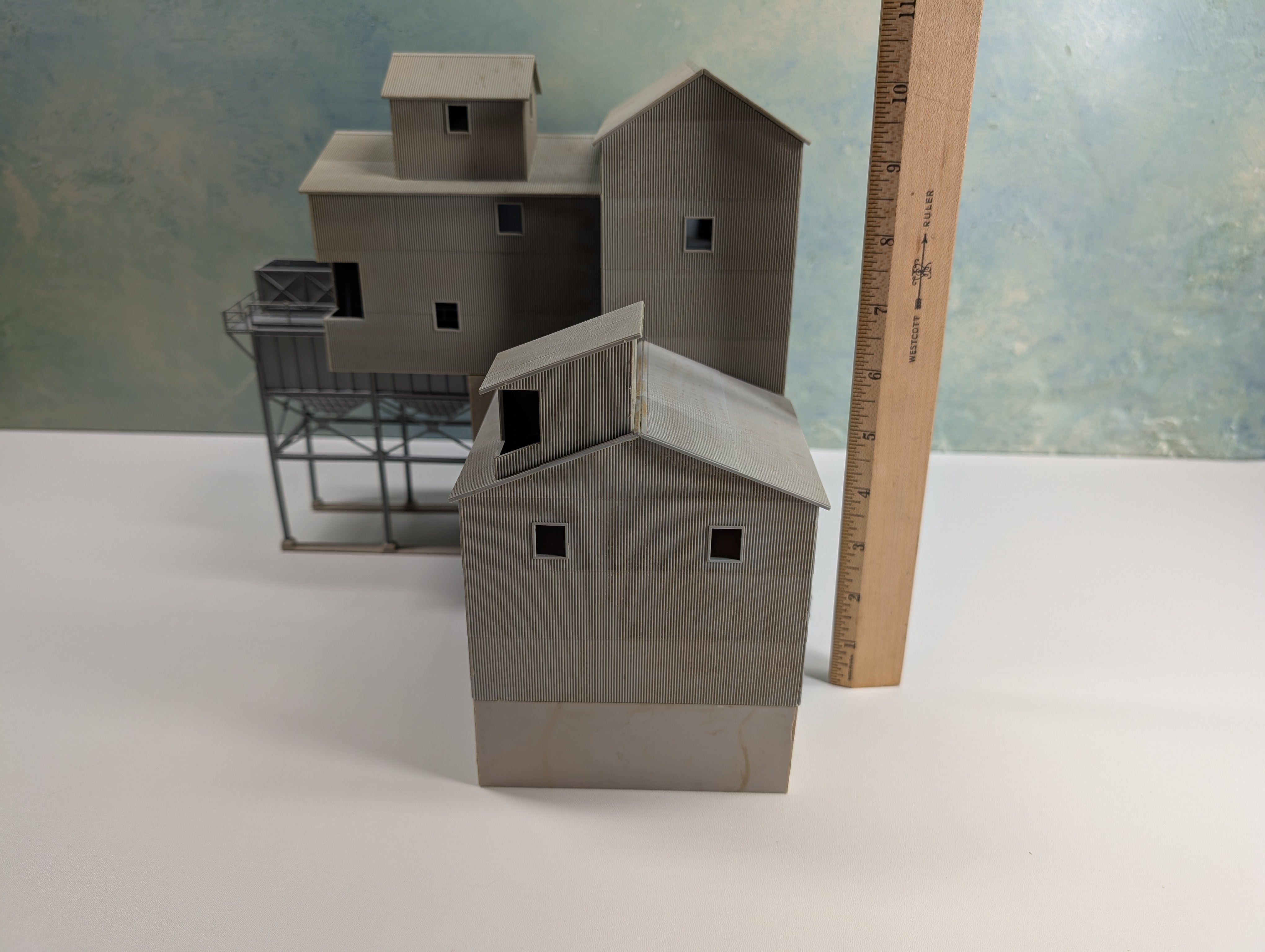 USED HO Scale Sand & Gravel Co.