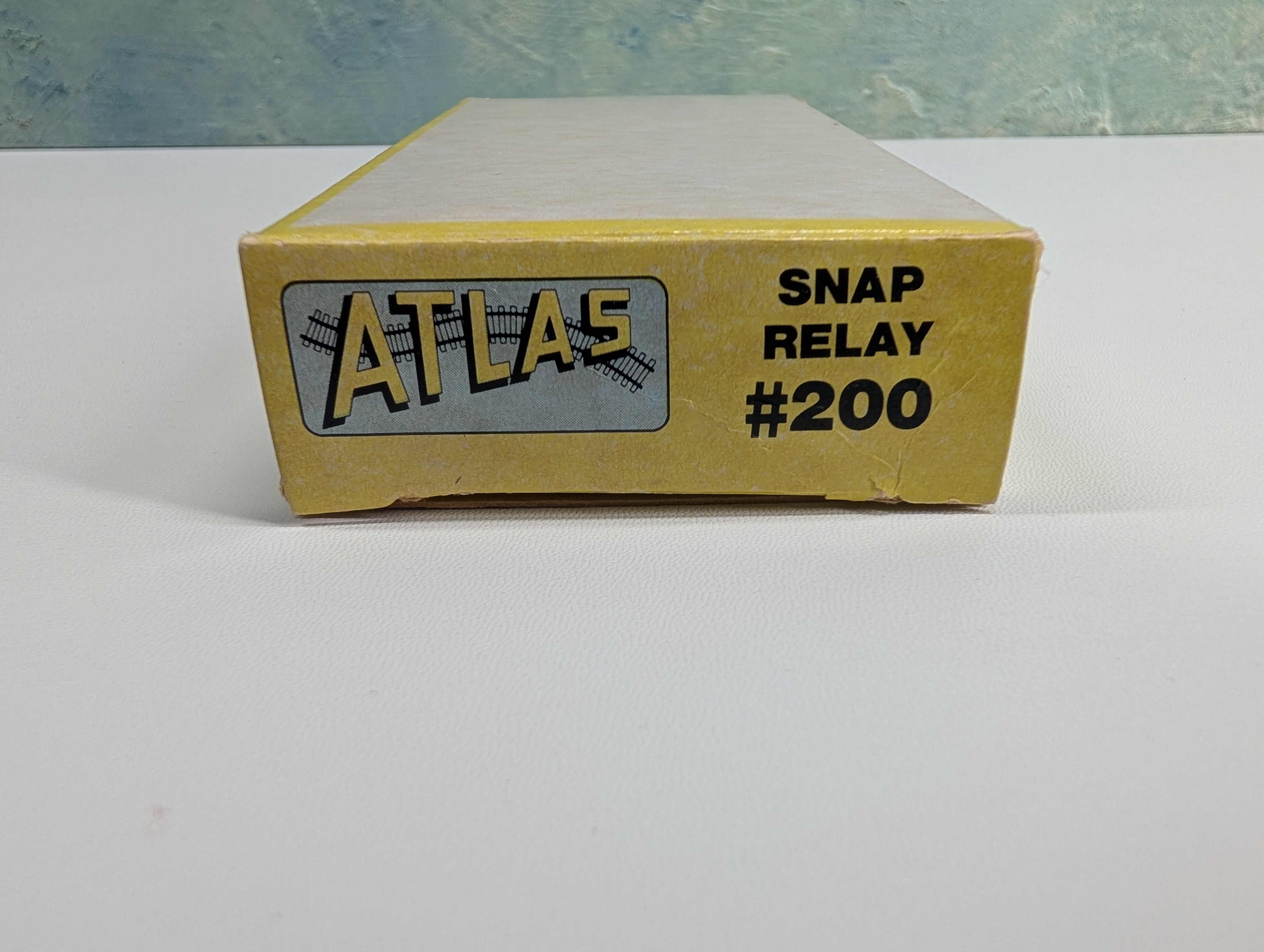 USED Atlas 200 HO Scale Snap Relay