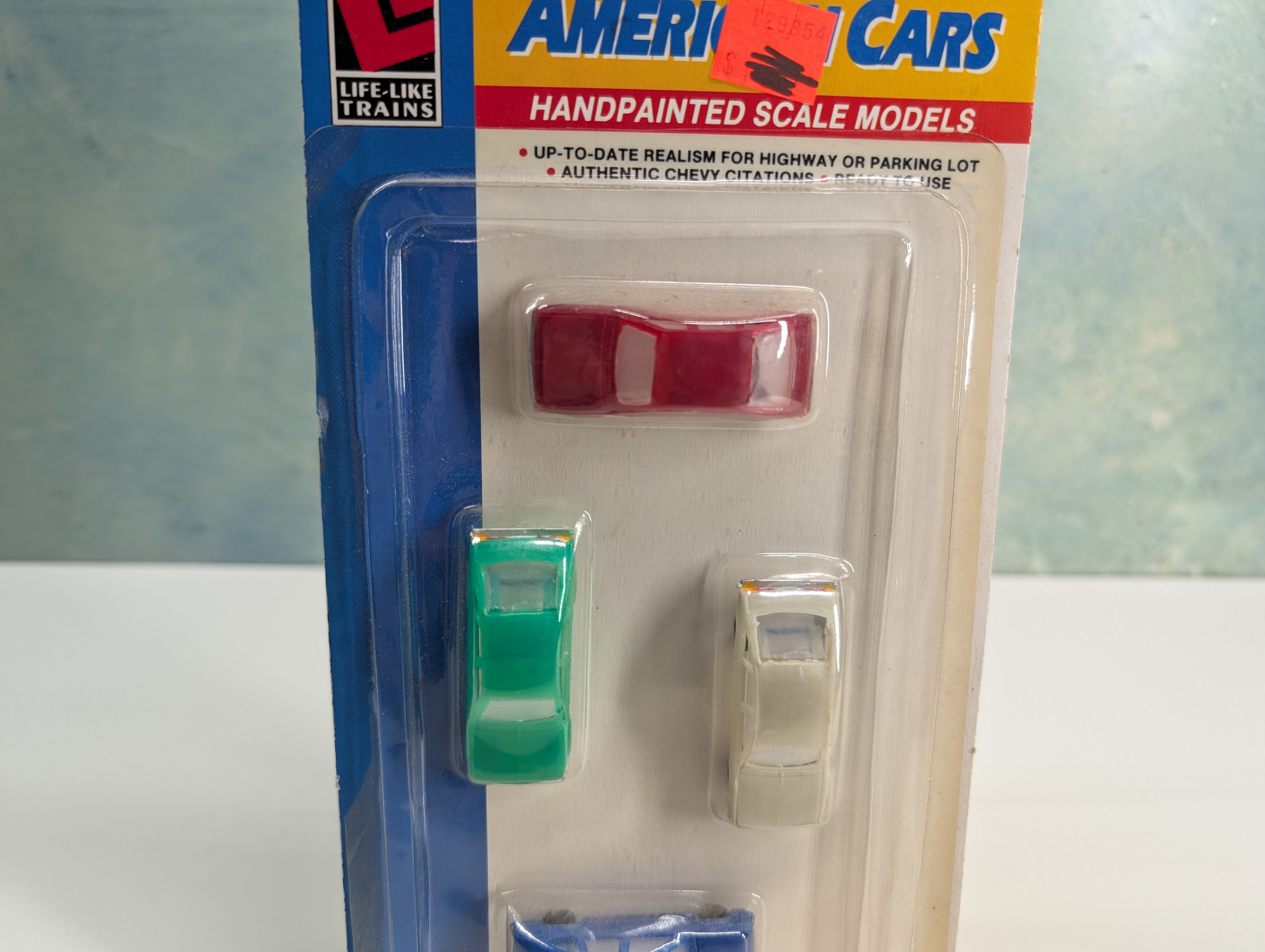 Life-Like 1117 HO Scale American Cars (4 pcs)
