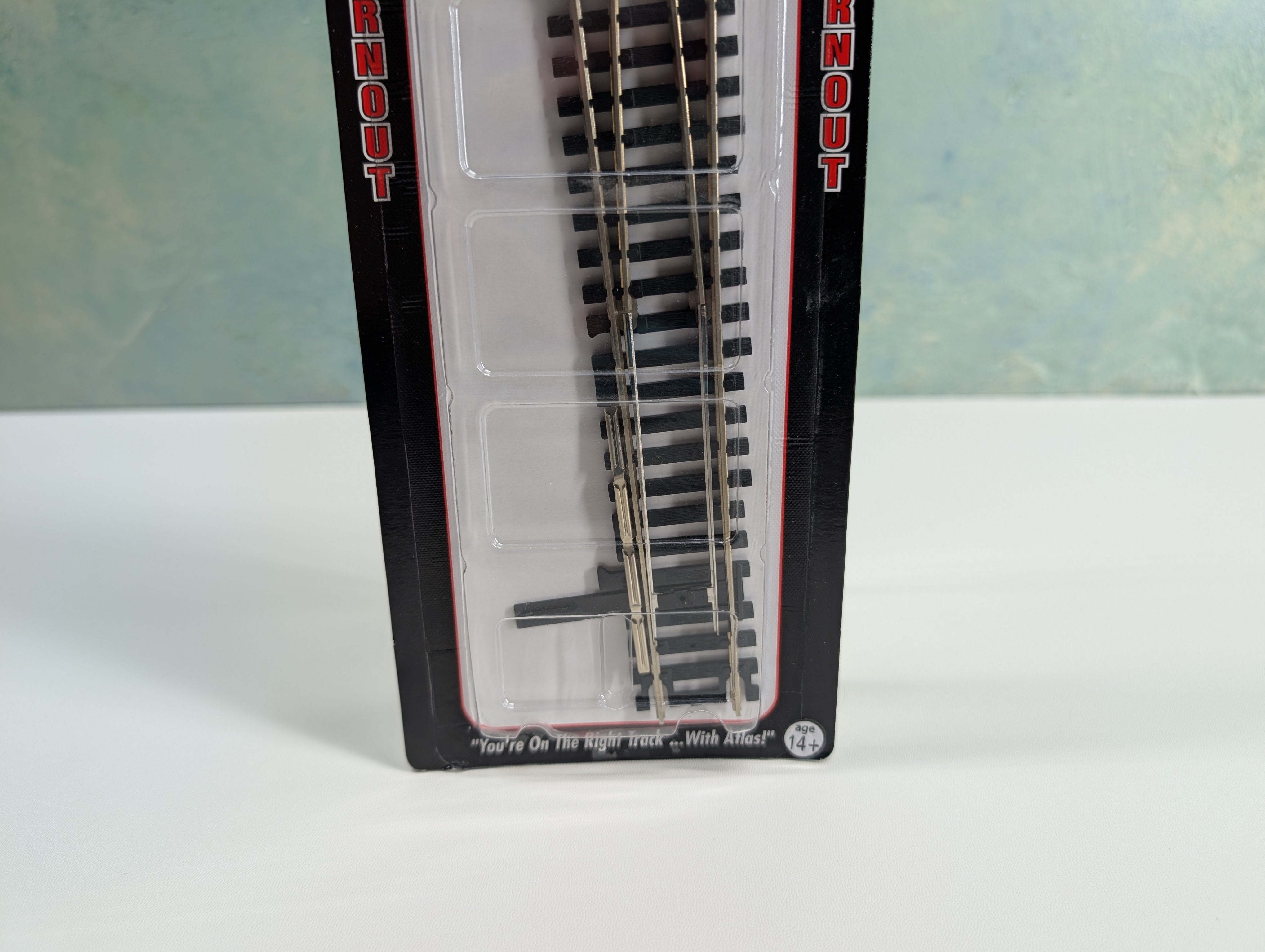 Atlas 286 HO Scale Right Turnout Custom-Line, Code 100 Nickel Silver, Mark IV