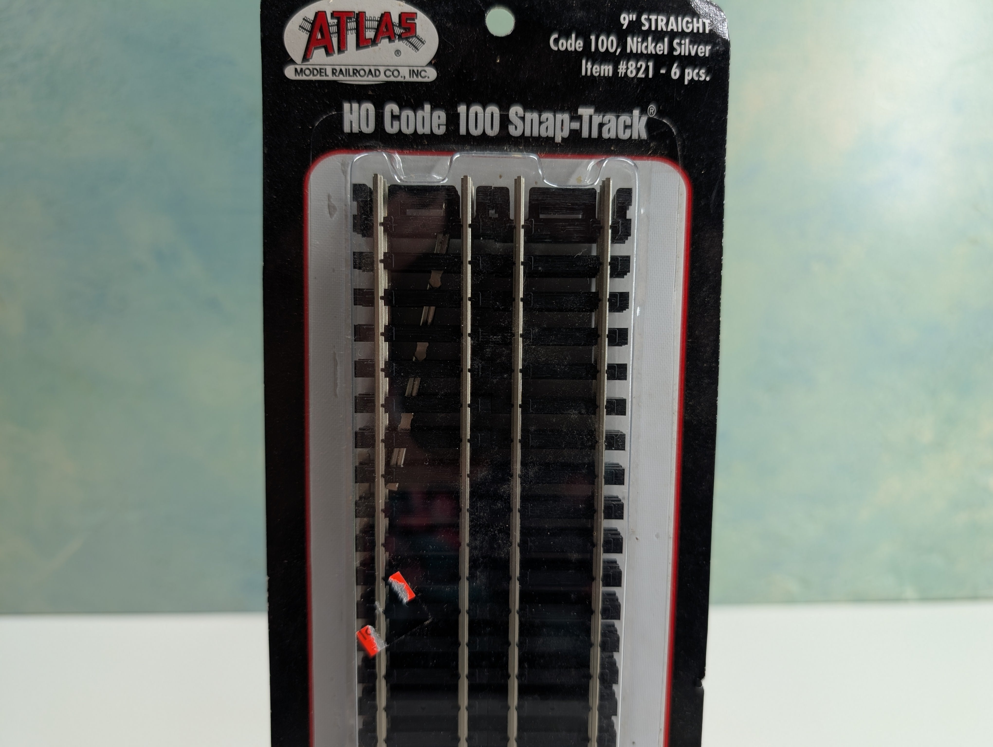 Atlas 821 HO Scale 9" Straight Track, Code 100 Nickel Silver Snap-Track (6 pcs)