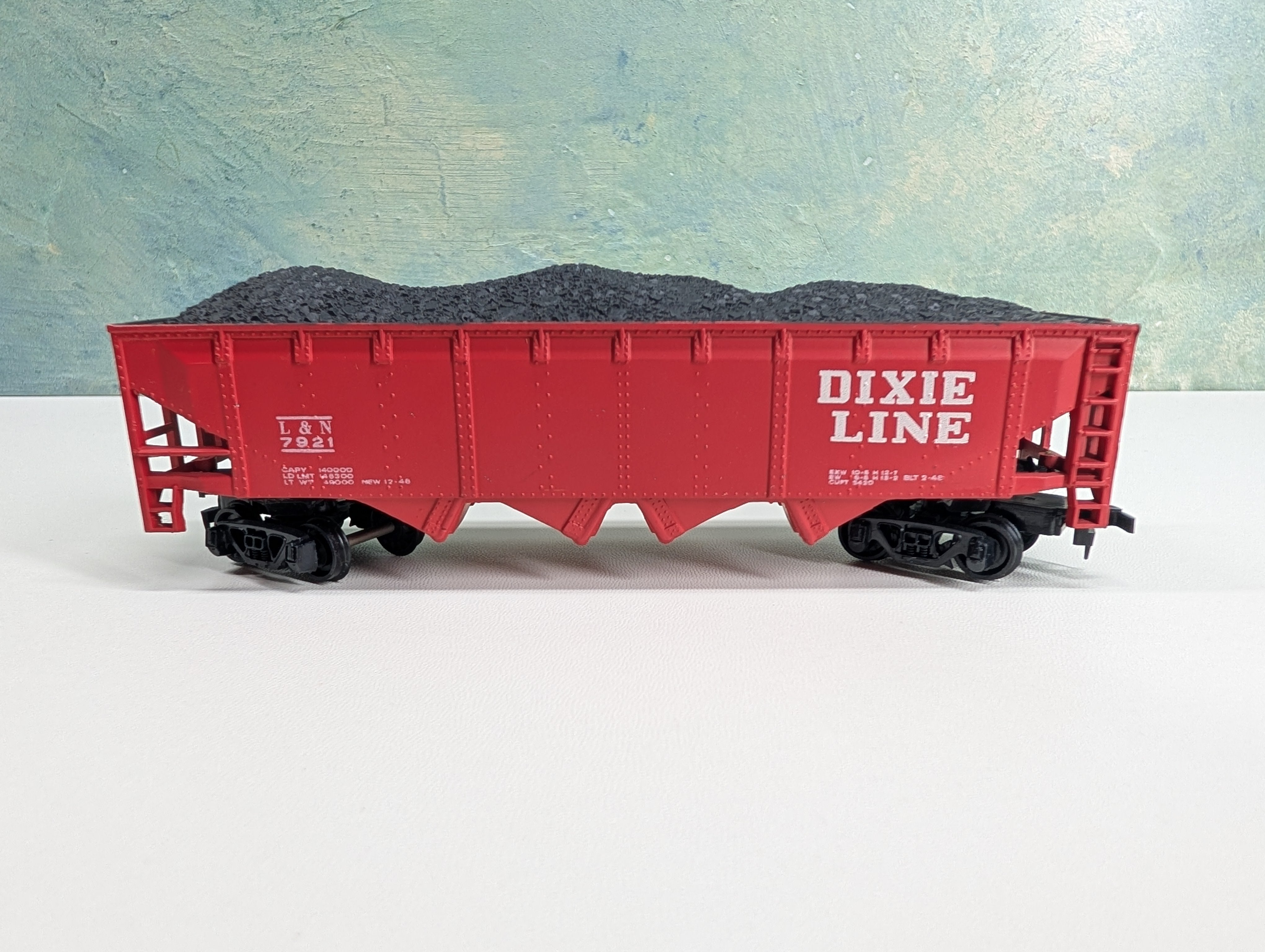 USED Bachmann HO Scale Quad Hopper Louisville & Nashville L&N #7921 w/ Coal Load, Dixie Line