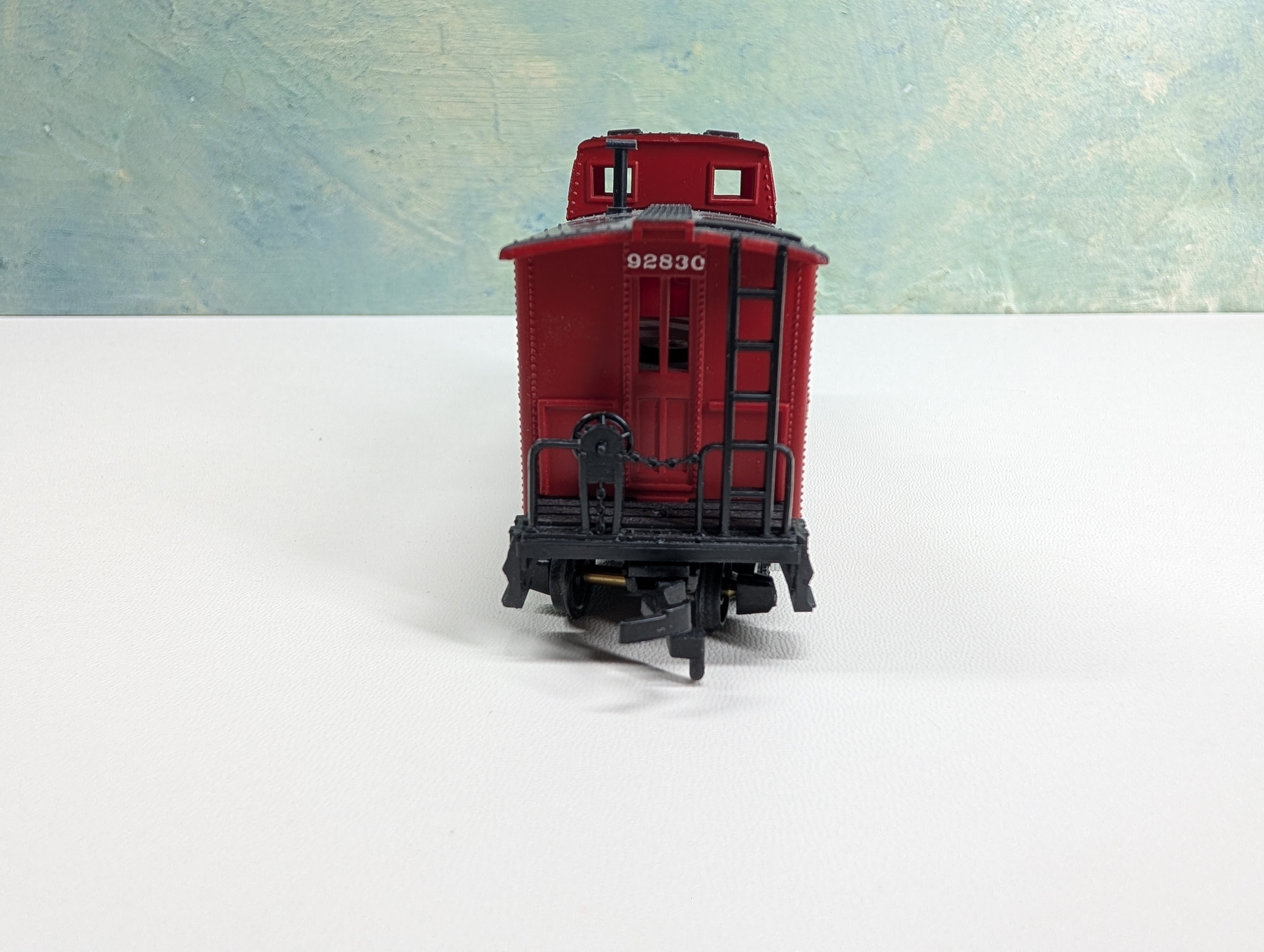 USED Mantua HO Scale Heavyweight Caboose Reading RDG #92830