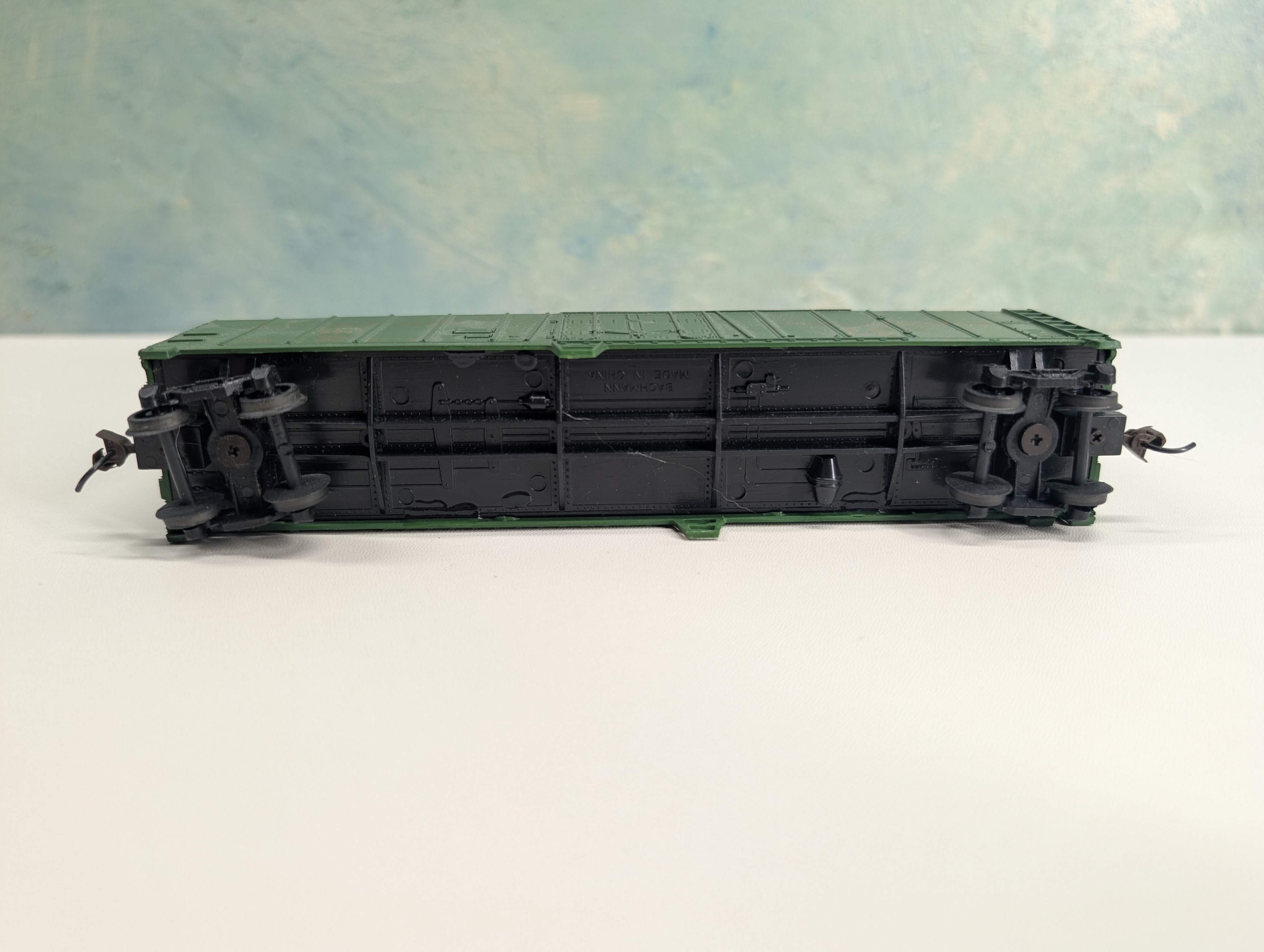 USED Bachmann HO Scale 50' Box Car Pacific Fruit Express PFE #924 Modern Gearboxes