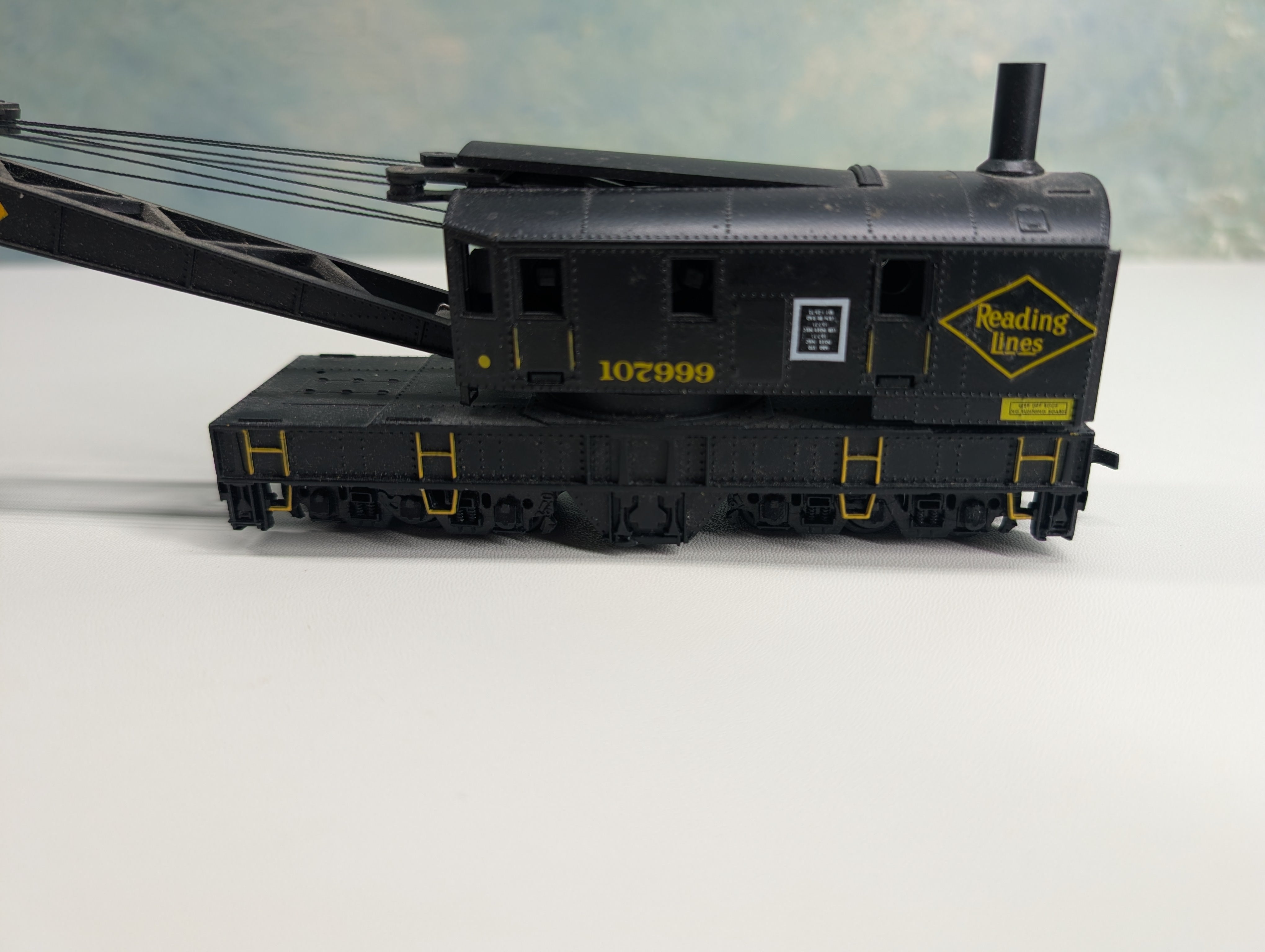 USED Bachmann HO Scale MOW Crane Car Reading RDG #107999 Custom Decals