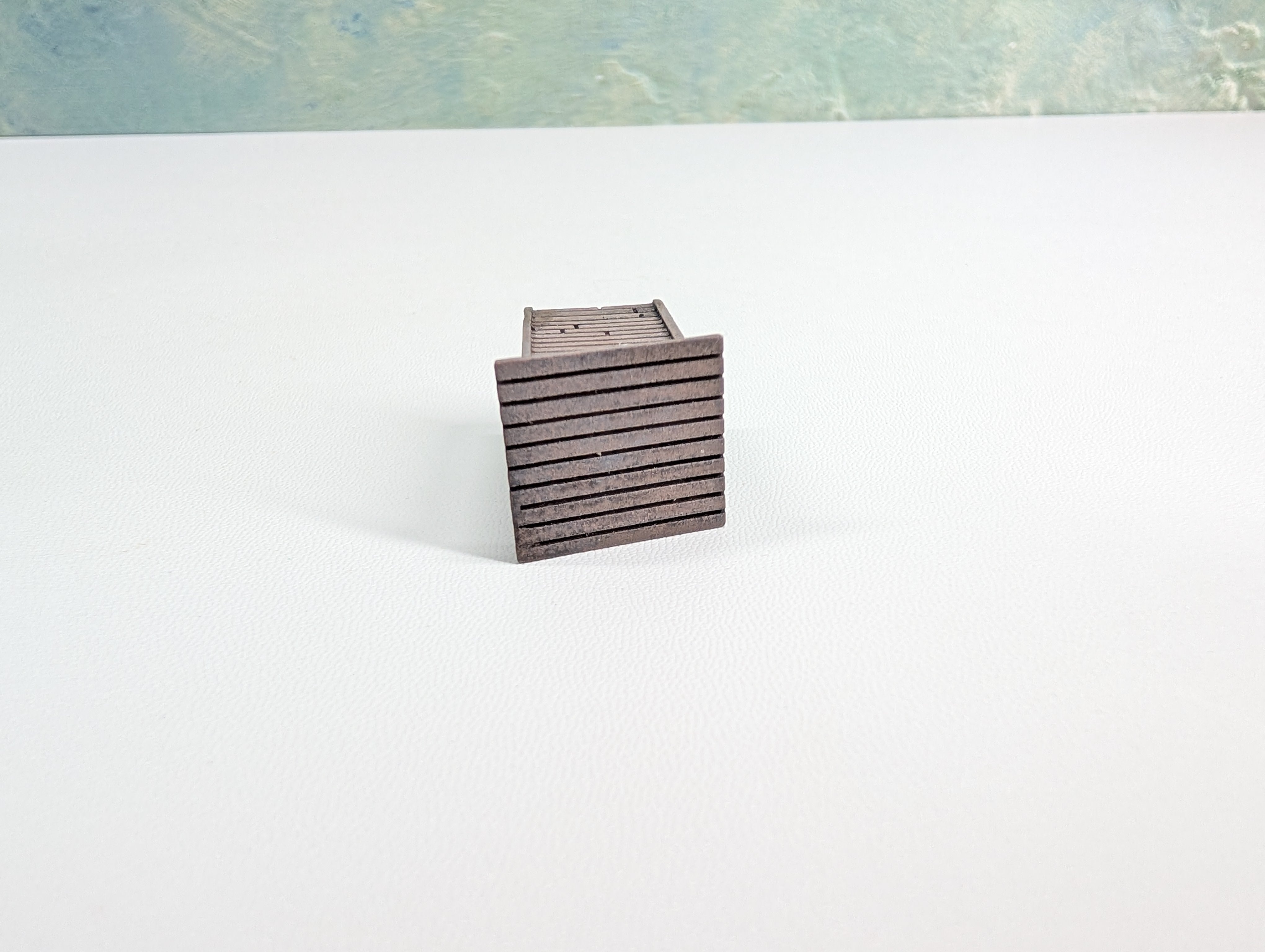 USED IMEX HO Scale Outhouse