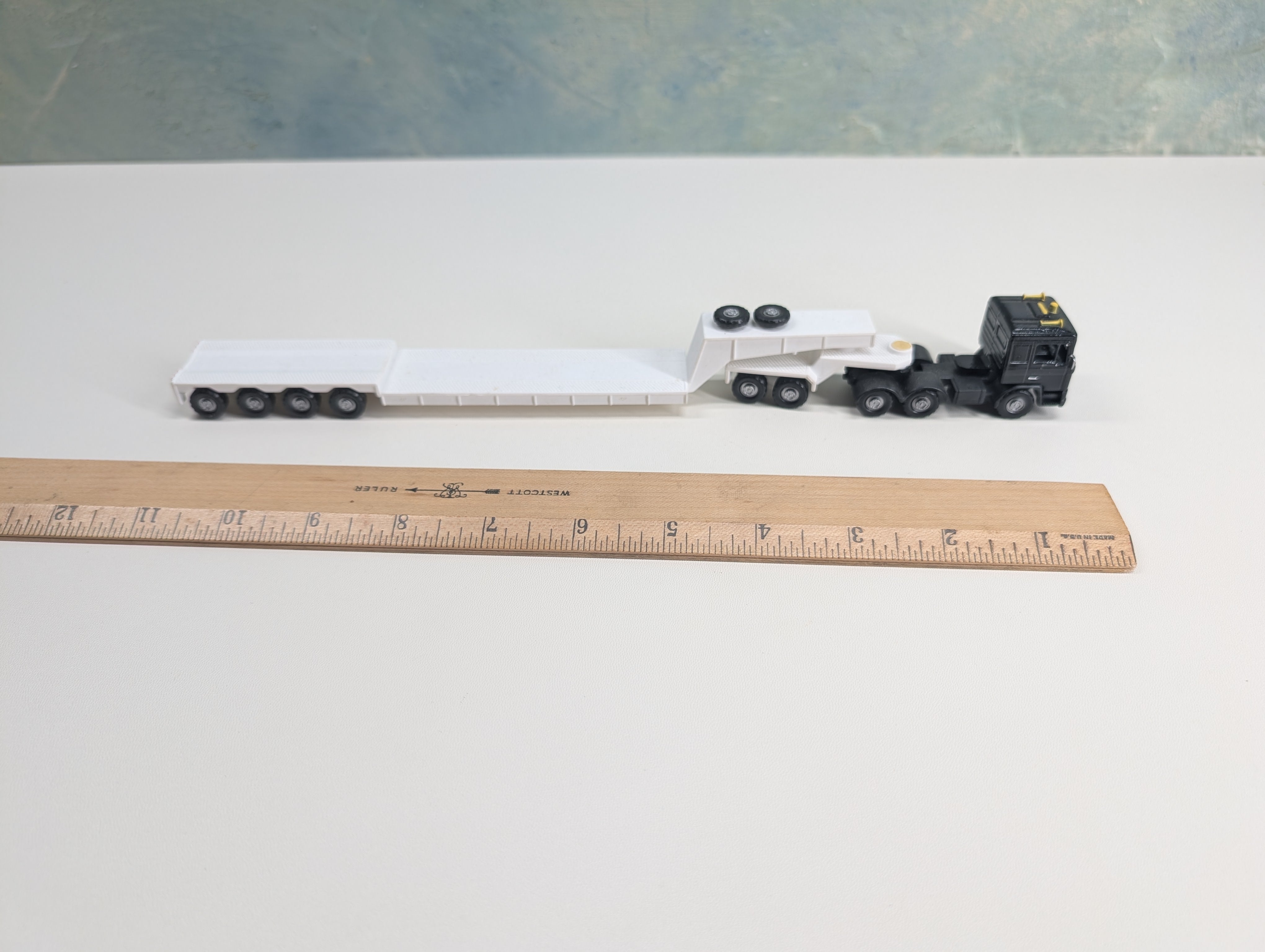 USED HO Scale Black Truck w/ Depressed Flatbed