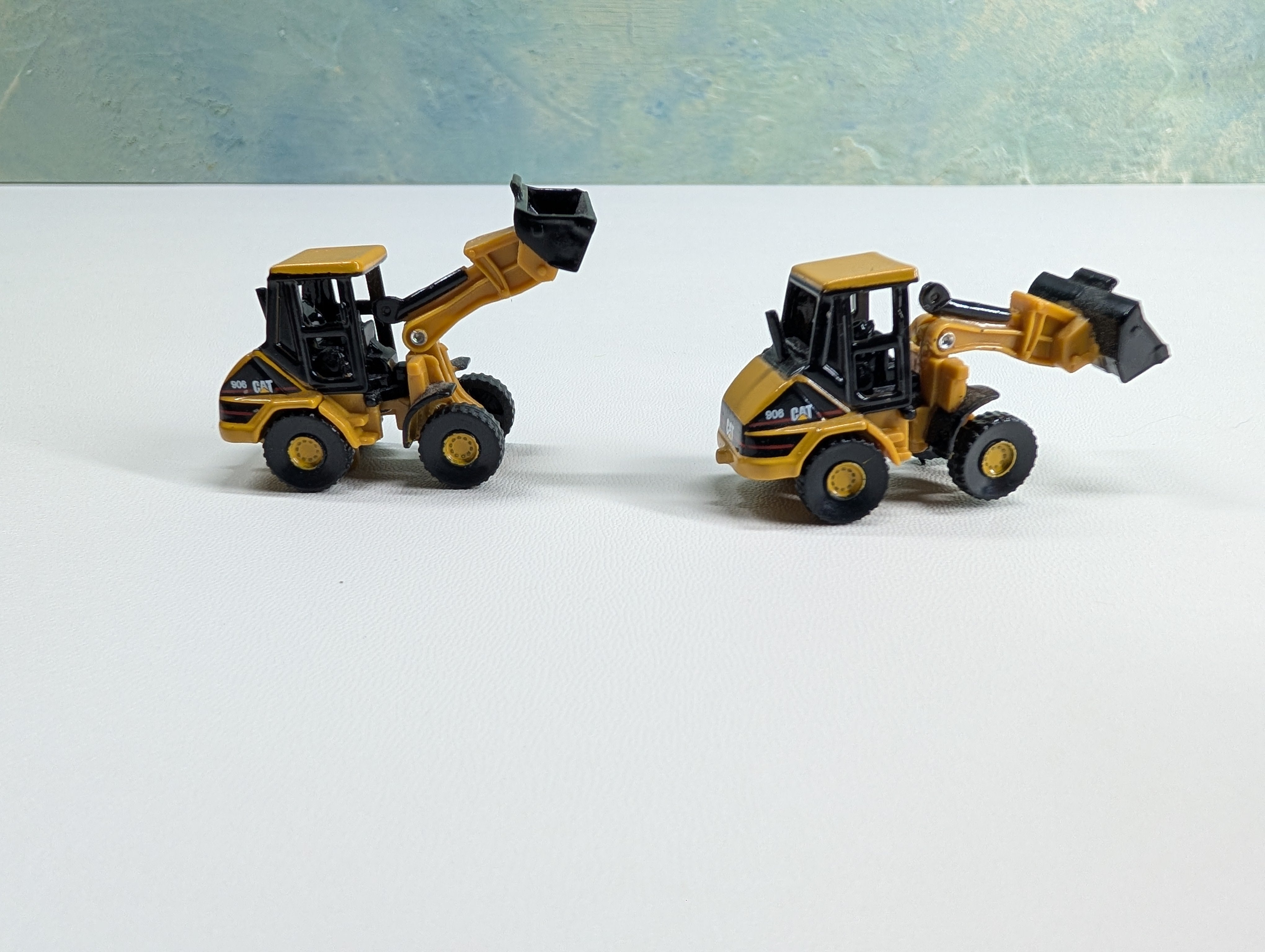 USED Norscot Lot of CAT 906 Wheel Loaders, Construction Vehicle (4 pcs)