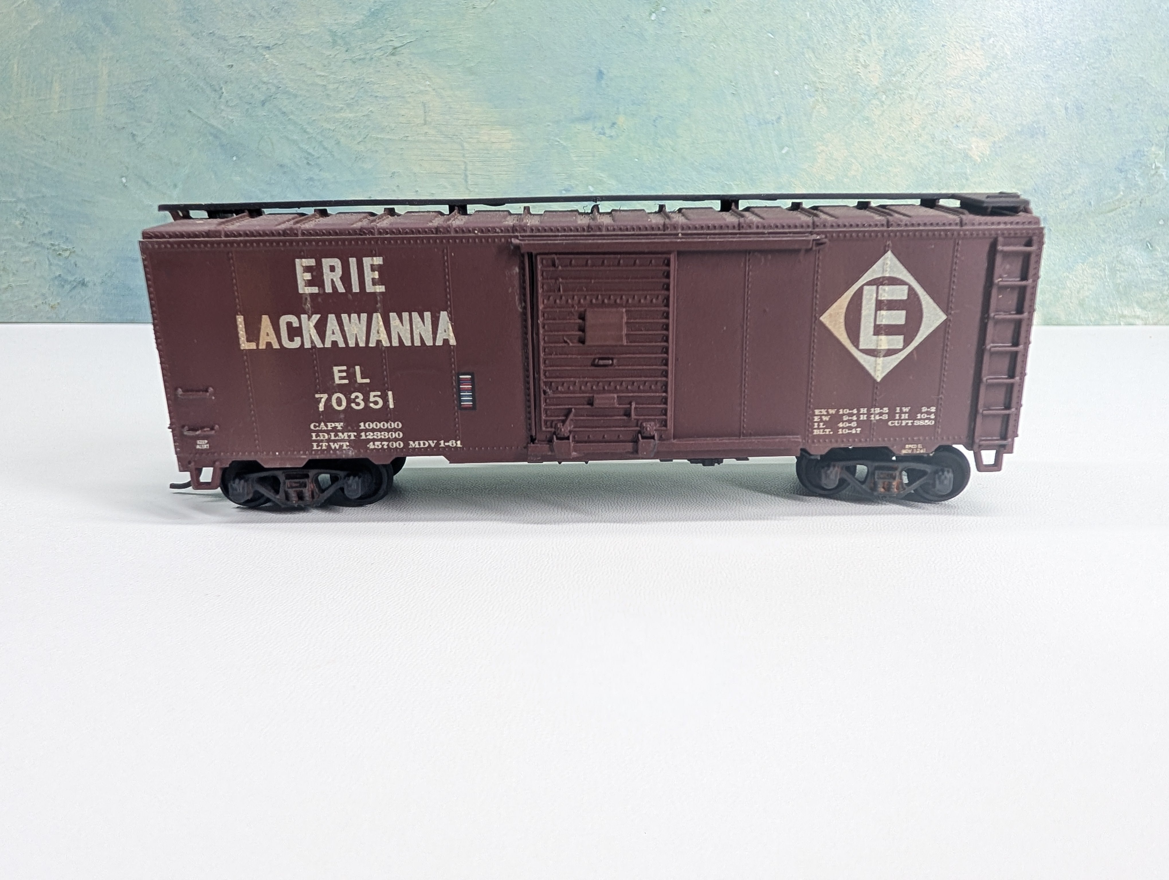 USED Athearn HO Scale 40' Box Car Erie Lackawanna EL #70351