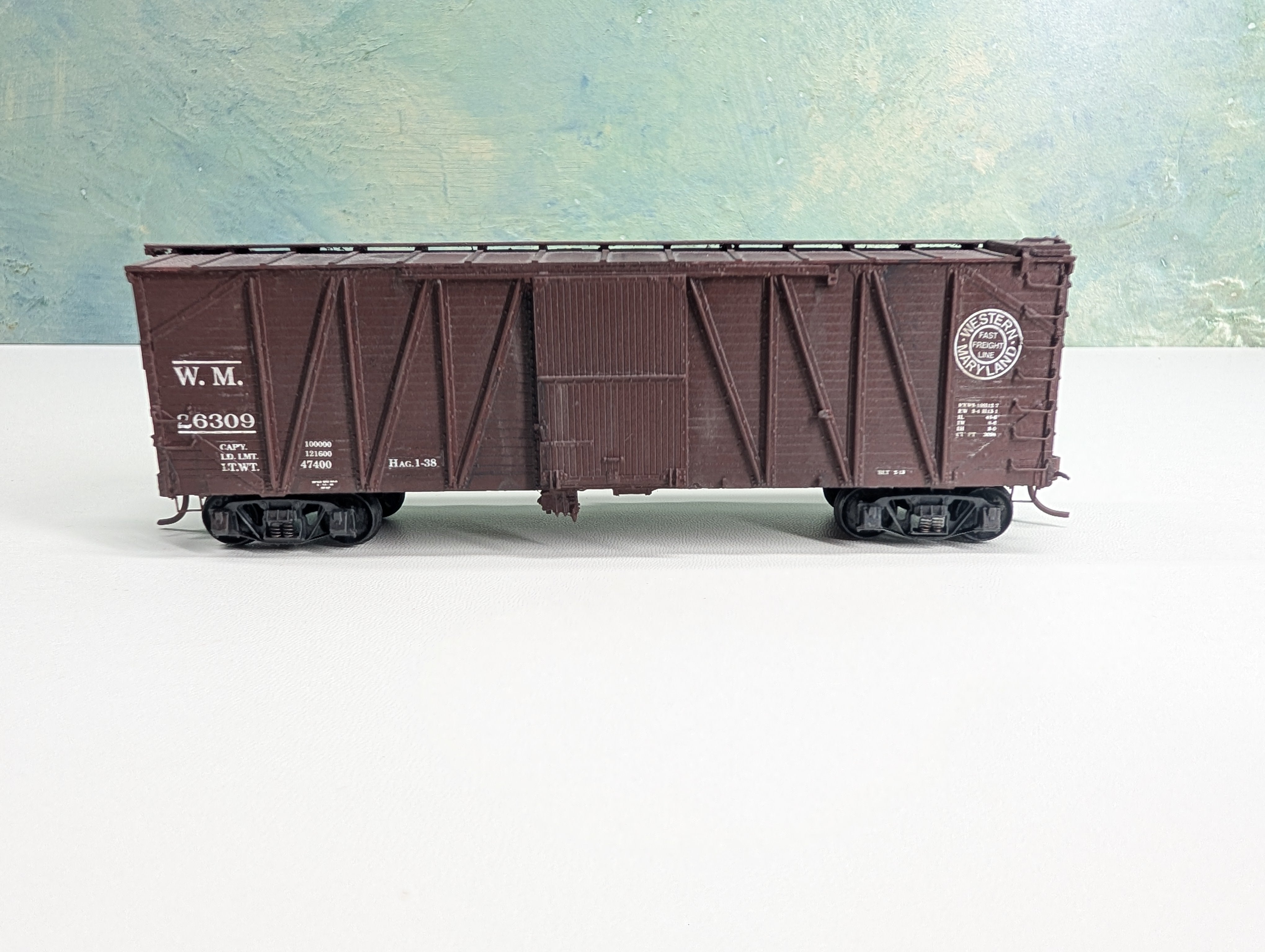USED HO Scale 40' Wooden Outside Braced Box Car Western Maryland WM #26309 Upgraded Trucks