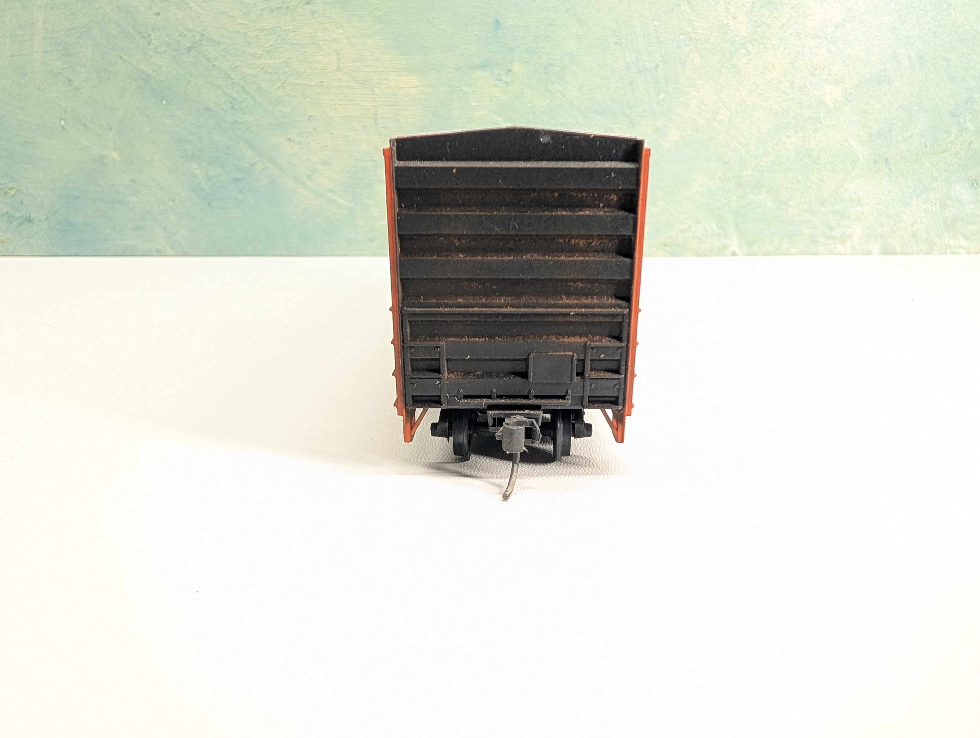 USED Roundhouse HO Scale 50' Box Car Rio Grande D&RGW #61748 Weathered