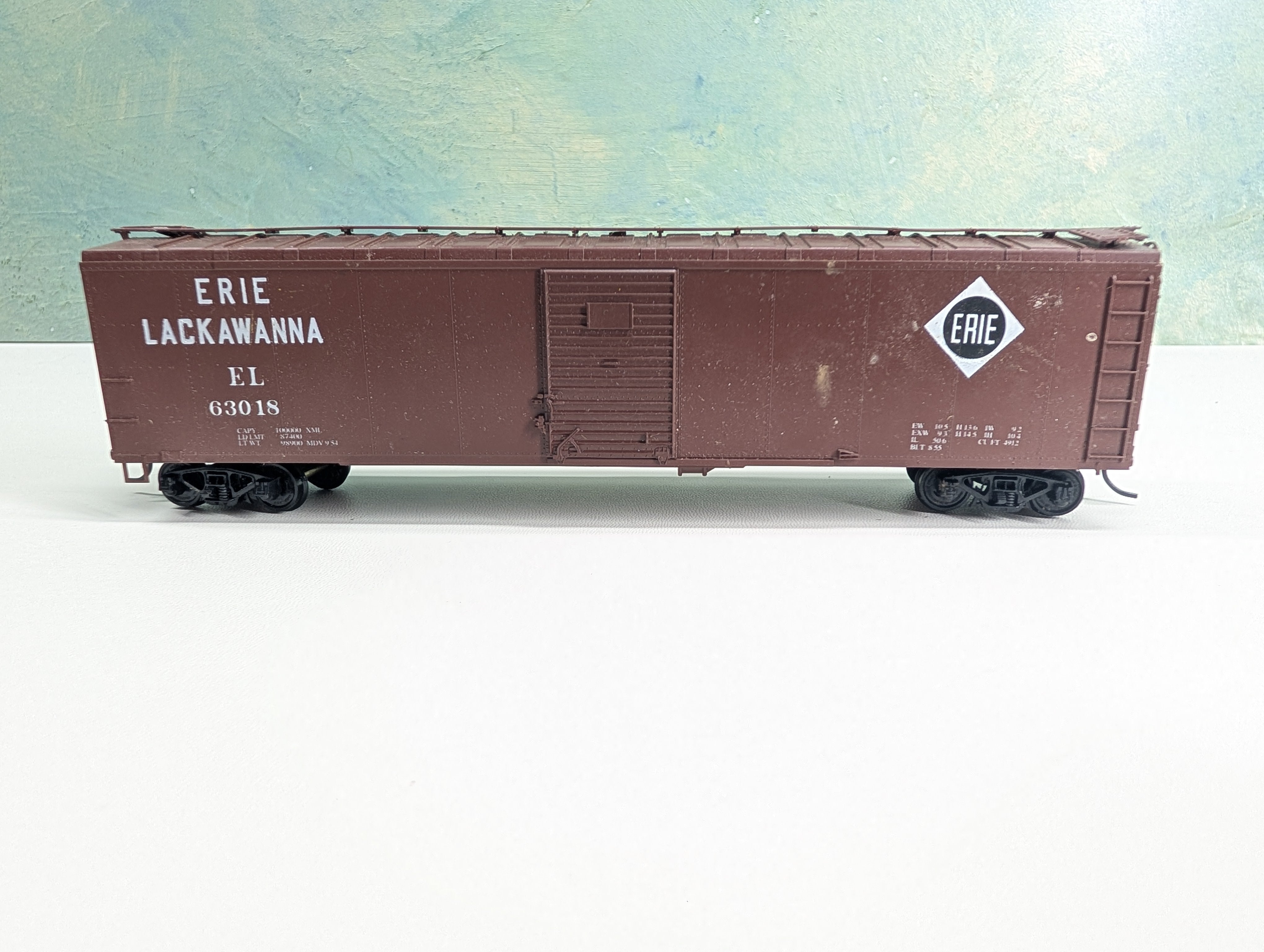 USED Bowser HO Scale 50' Box Car Erie Lackawanna EL #63018