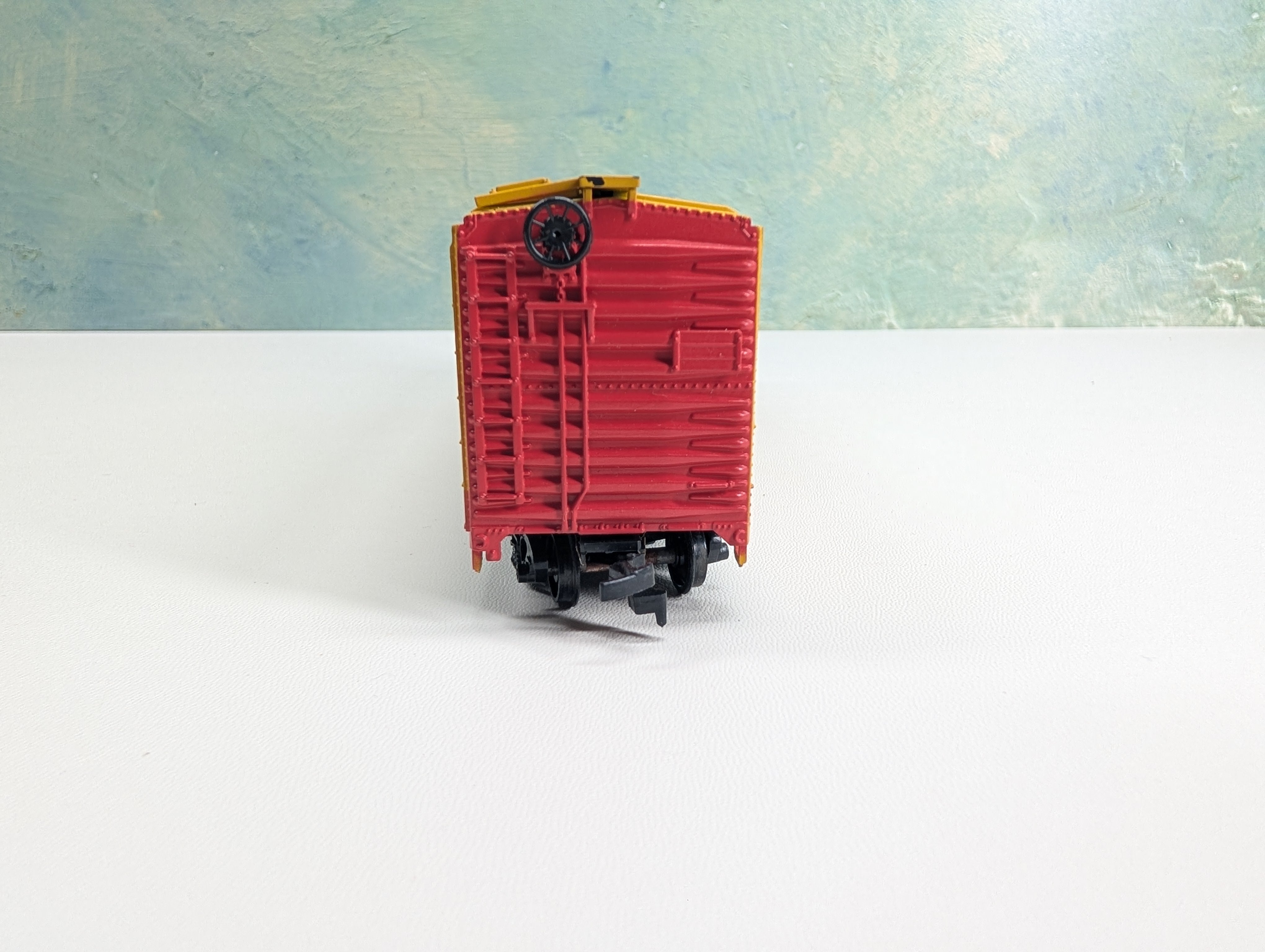 USED Athearn HO Scale 50' Box Car Abbott Labs ABTX #10008