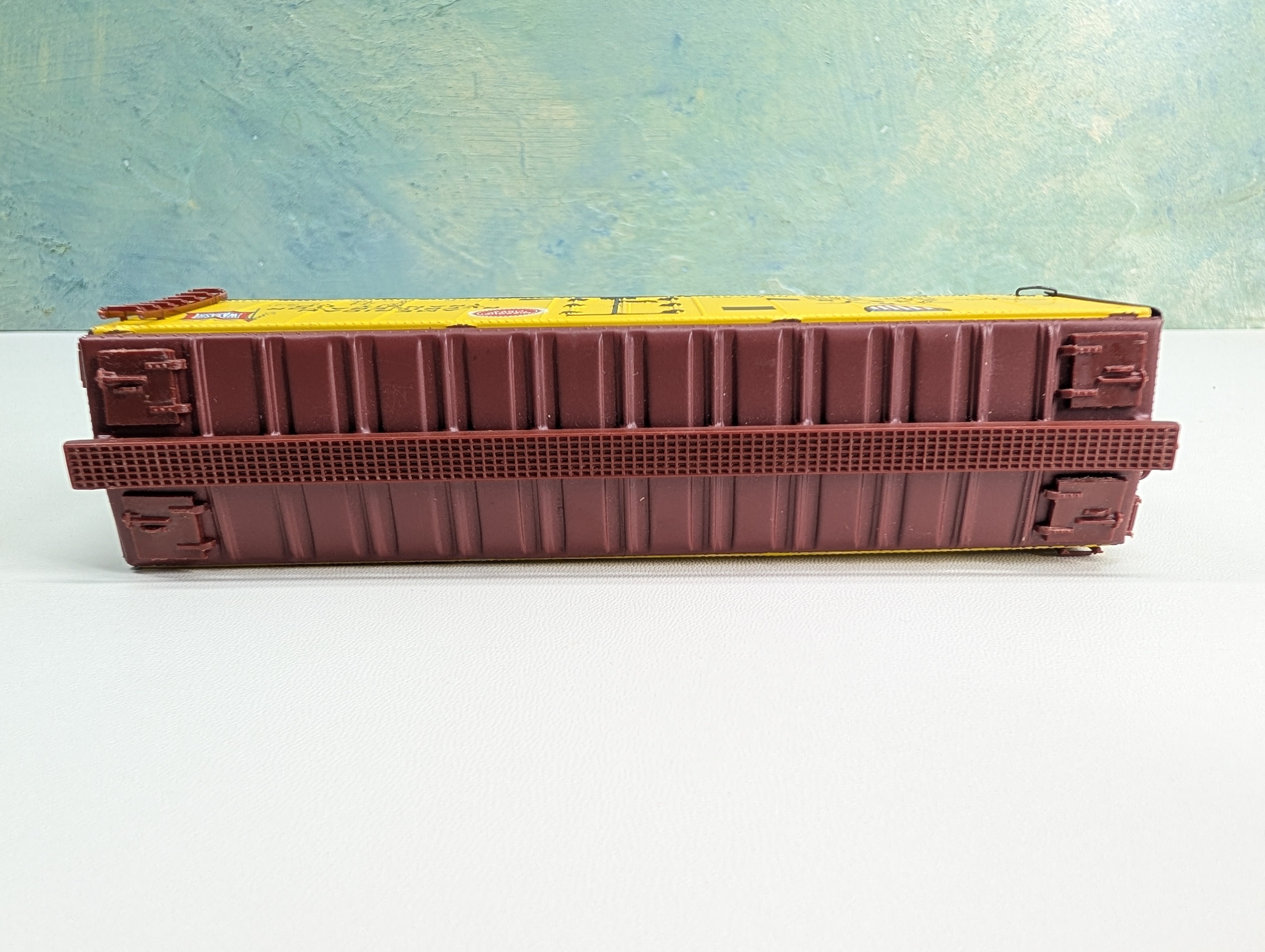 USED Varney HO Scale 40' Reefer American Refrigerator Transit ART #24248