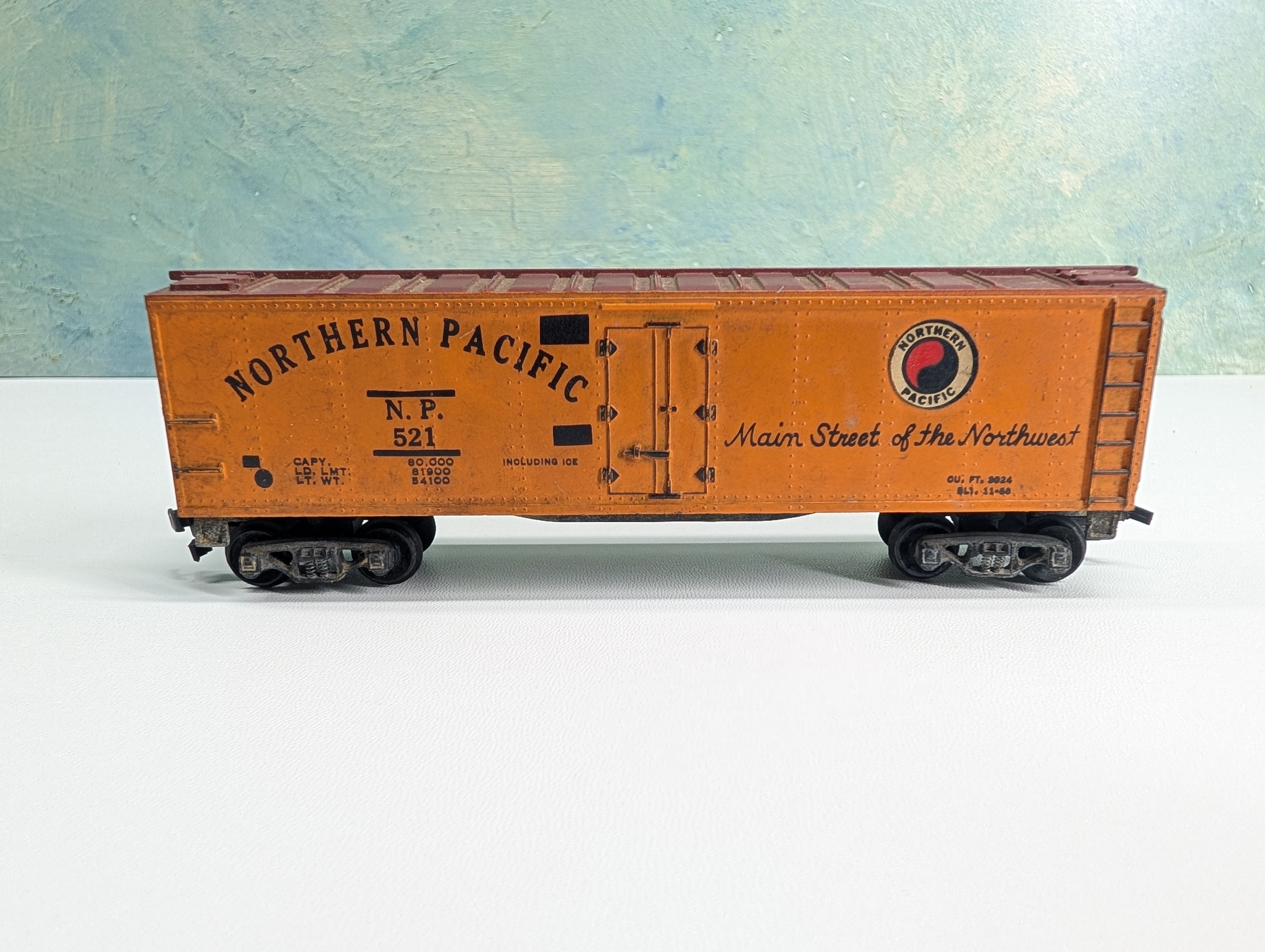 USED Gilbert HO Scale 40' Reefer Northern Pacific NP #521