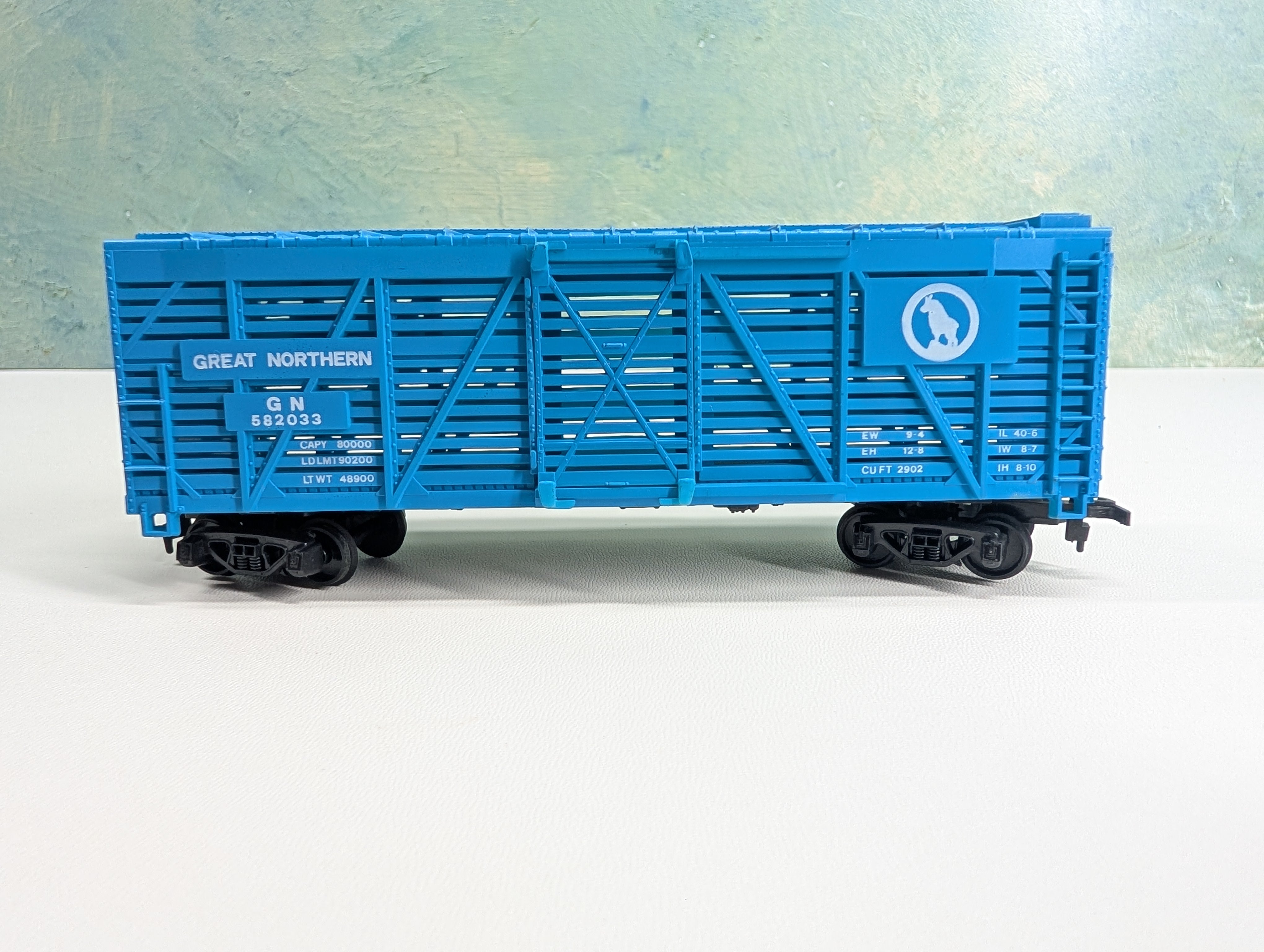 USED HO Scale 40' Cattle Stock Car Great Northern GN #582033