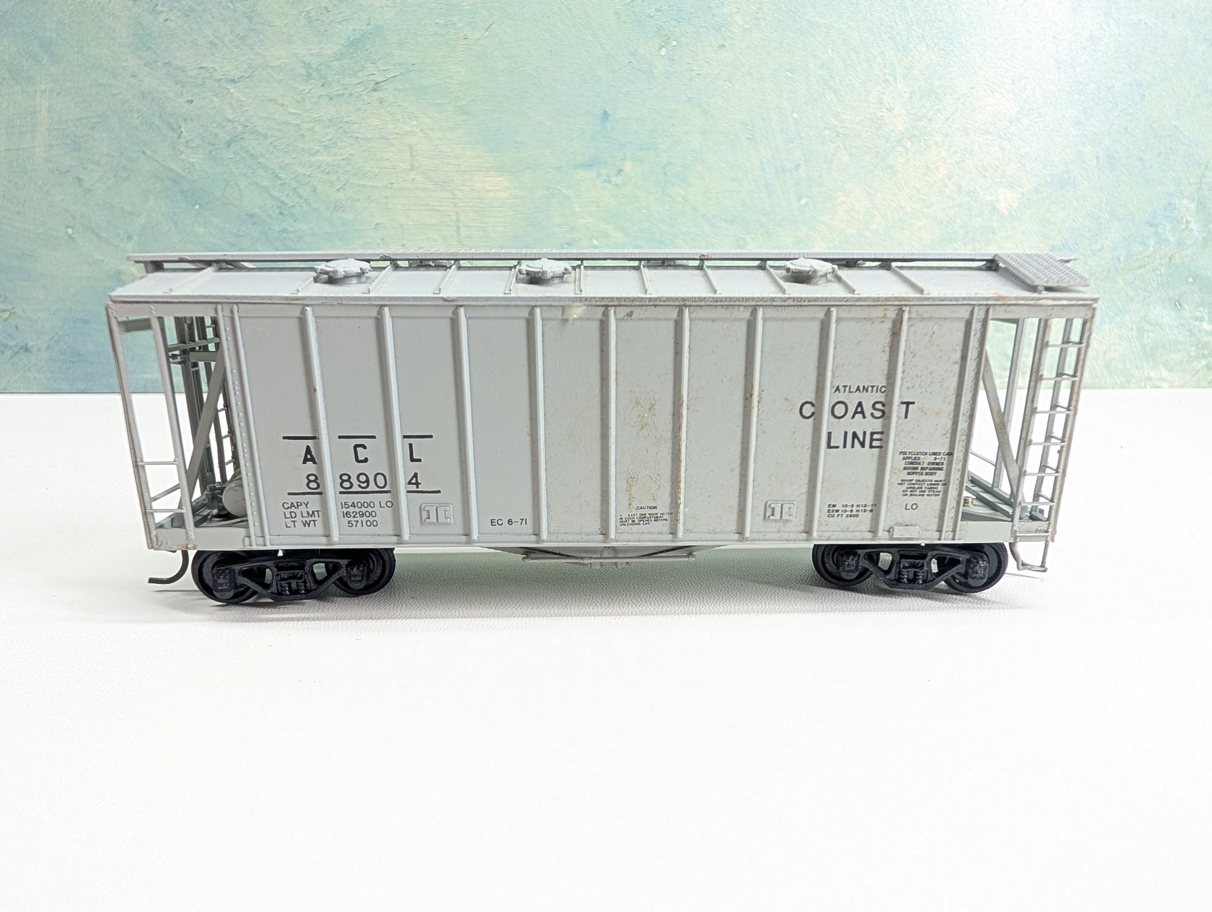 USED Walthers HO Scale Covered Hopper Atlantic Coast Line ACL #88904