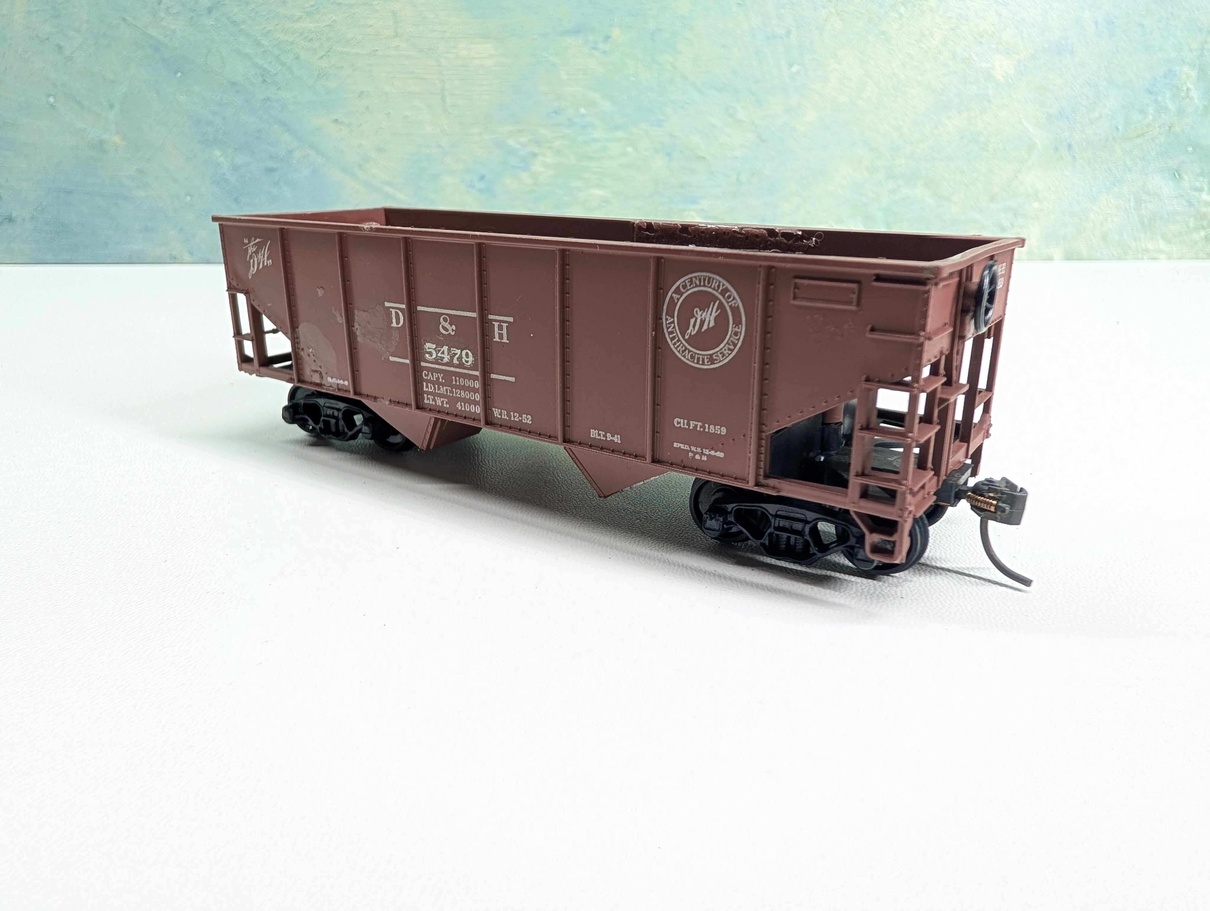 USED Athearn HO Scale 2 Bay Hopper Delaware and Hudson D&H #5479