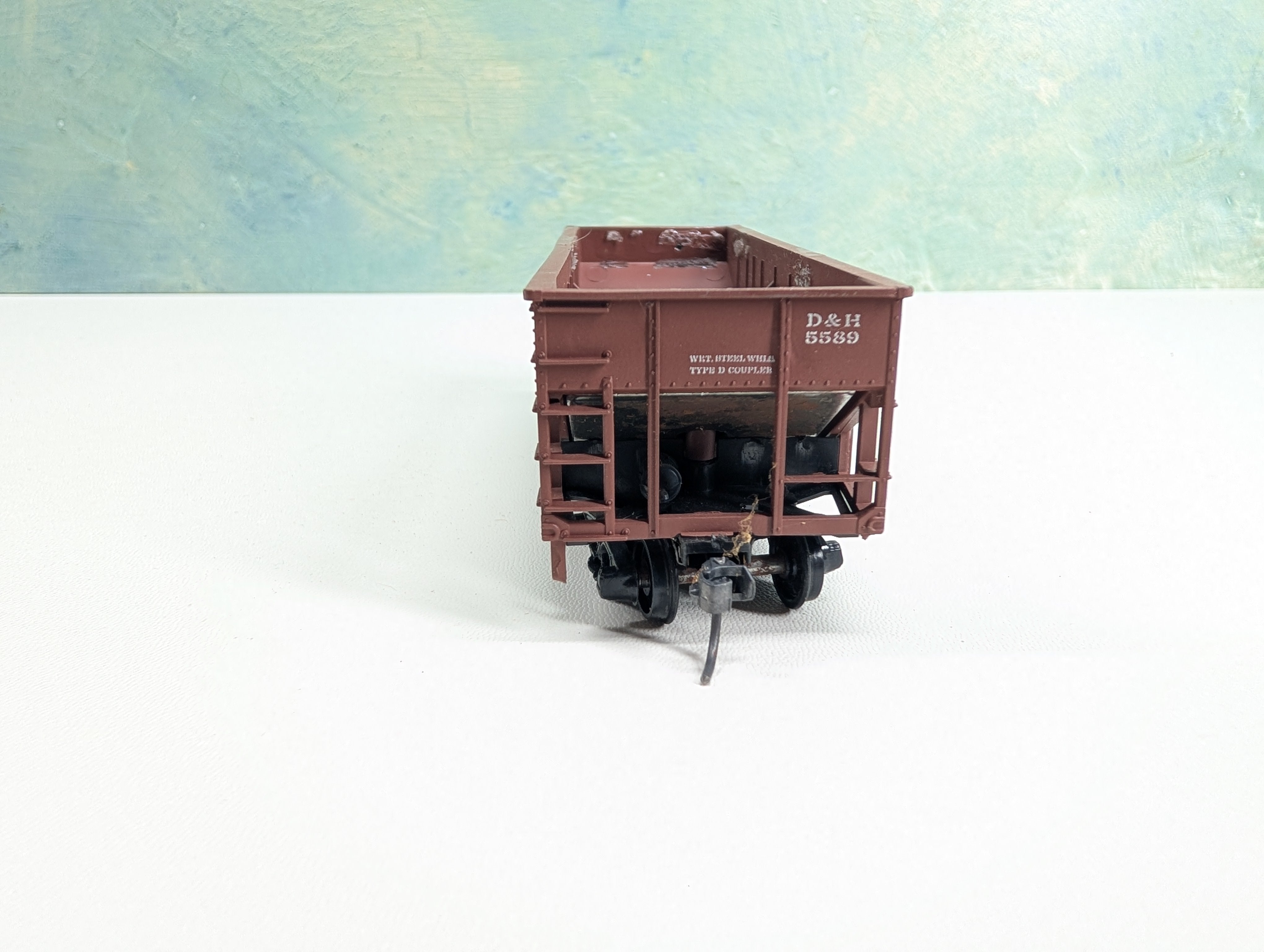 USED Athearn HO Scale 2 Bay Hopper Delaware and Hudson D&H #5479