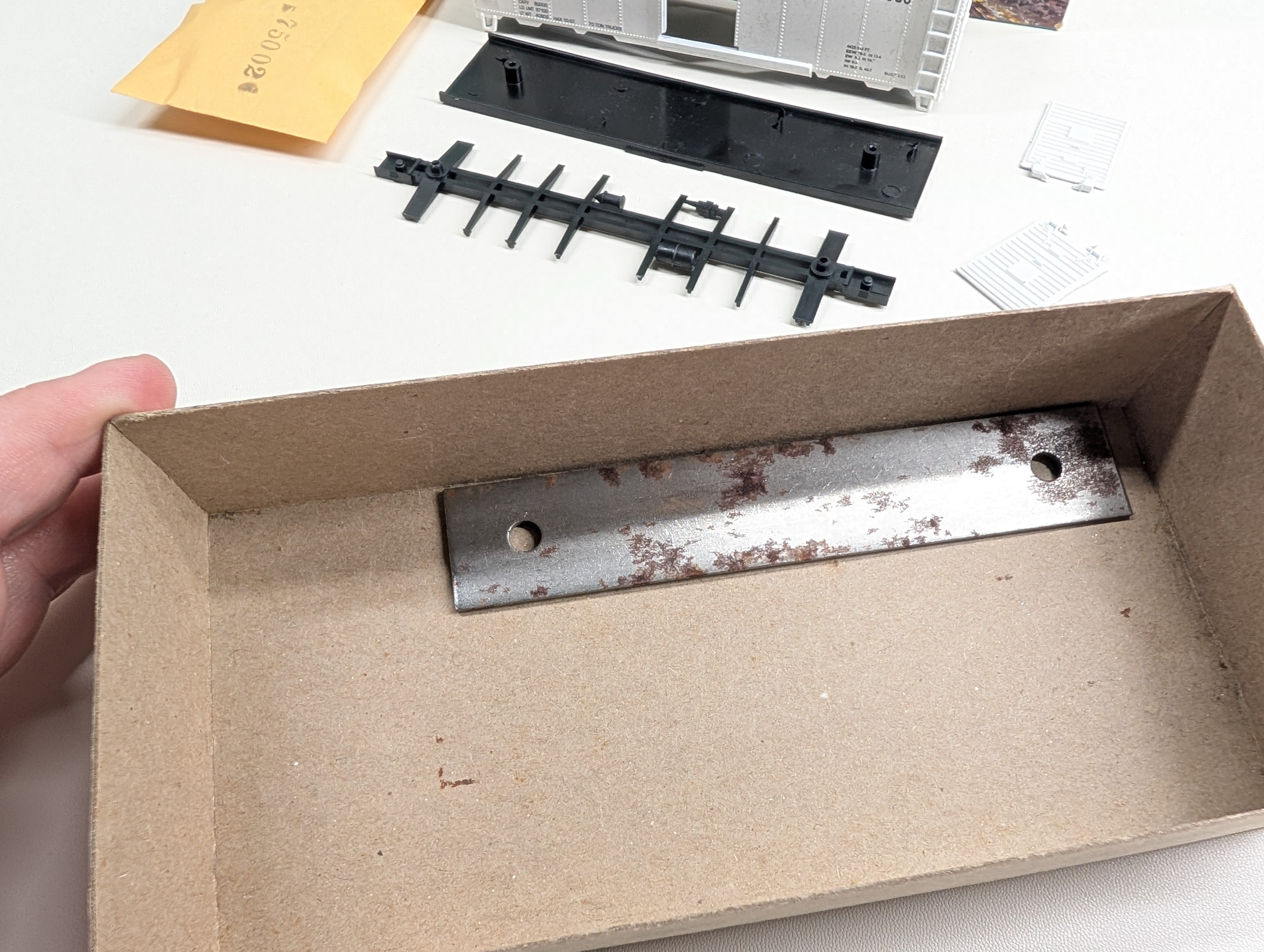 USED Athearn HO Scale 40' Box Car Airco Industries AROX #103 Branchline Custom KIT