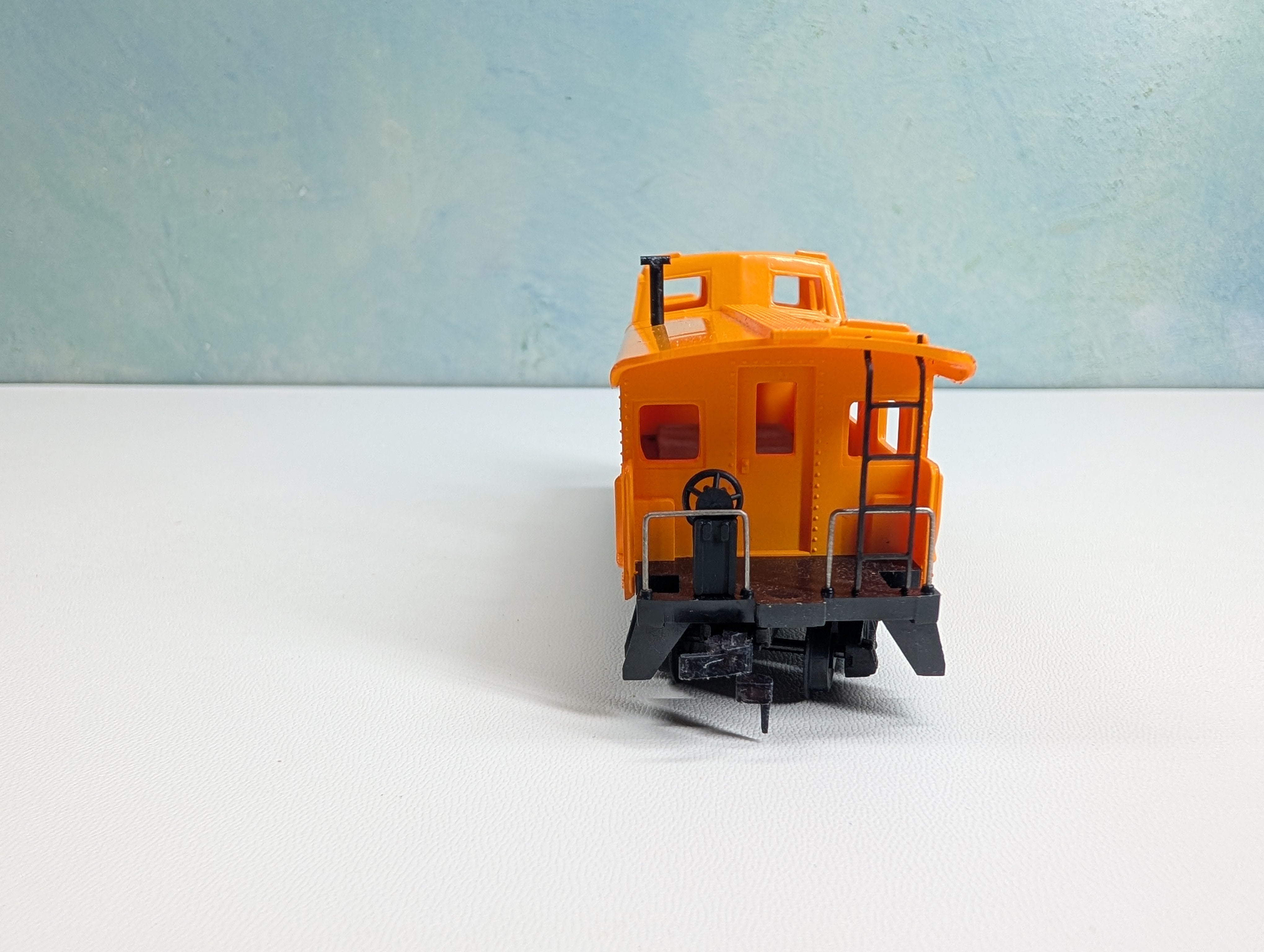 USED Mantua HO Scale Caboose Chesapeake and Ohio C&O #724