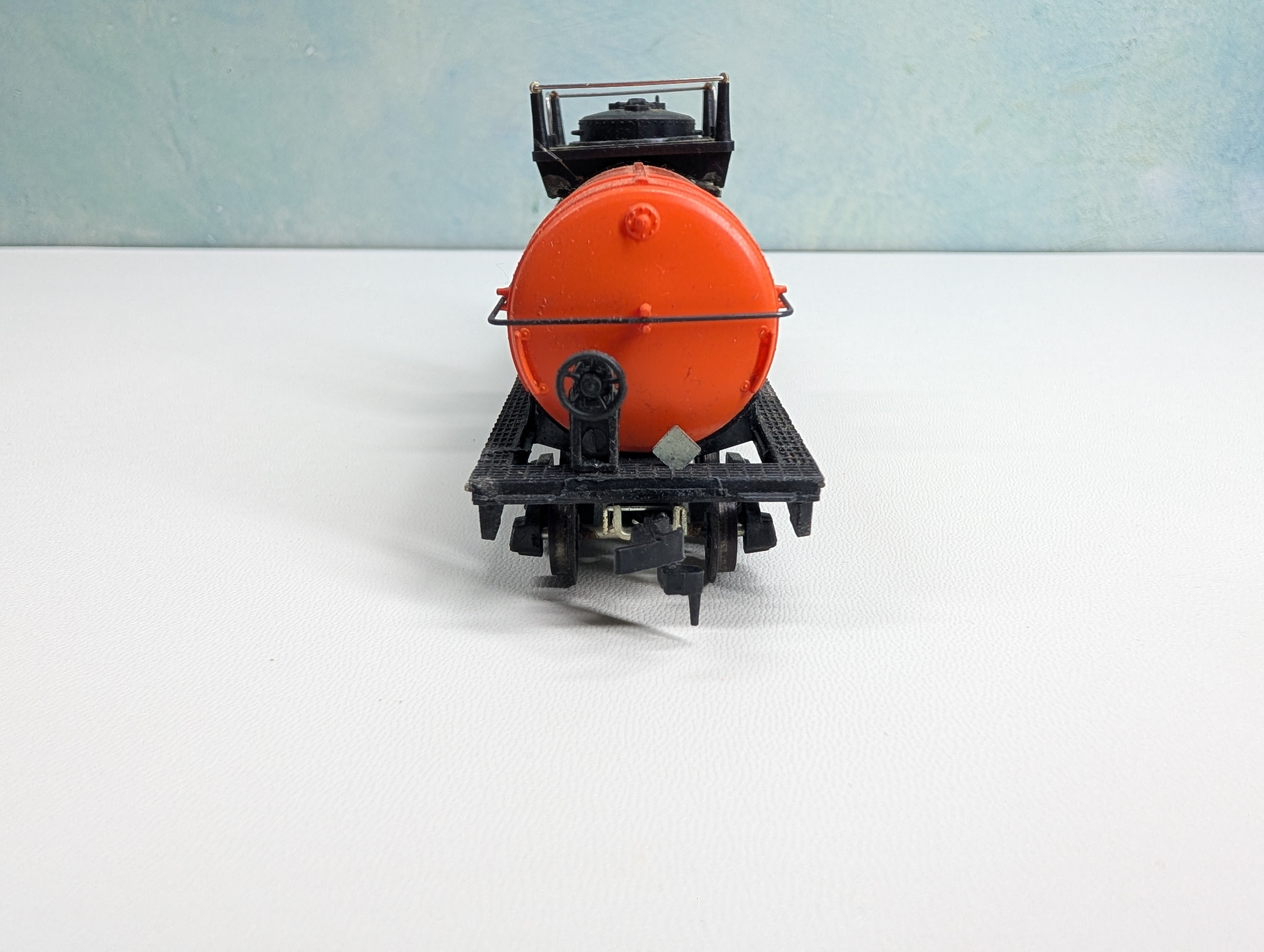 USED Mantua HO Scale Tank Car Hooker Chemical GATX #30883