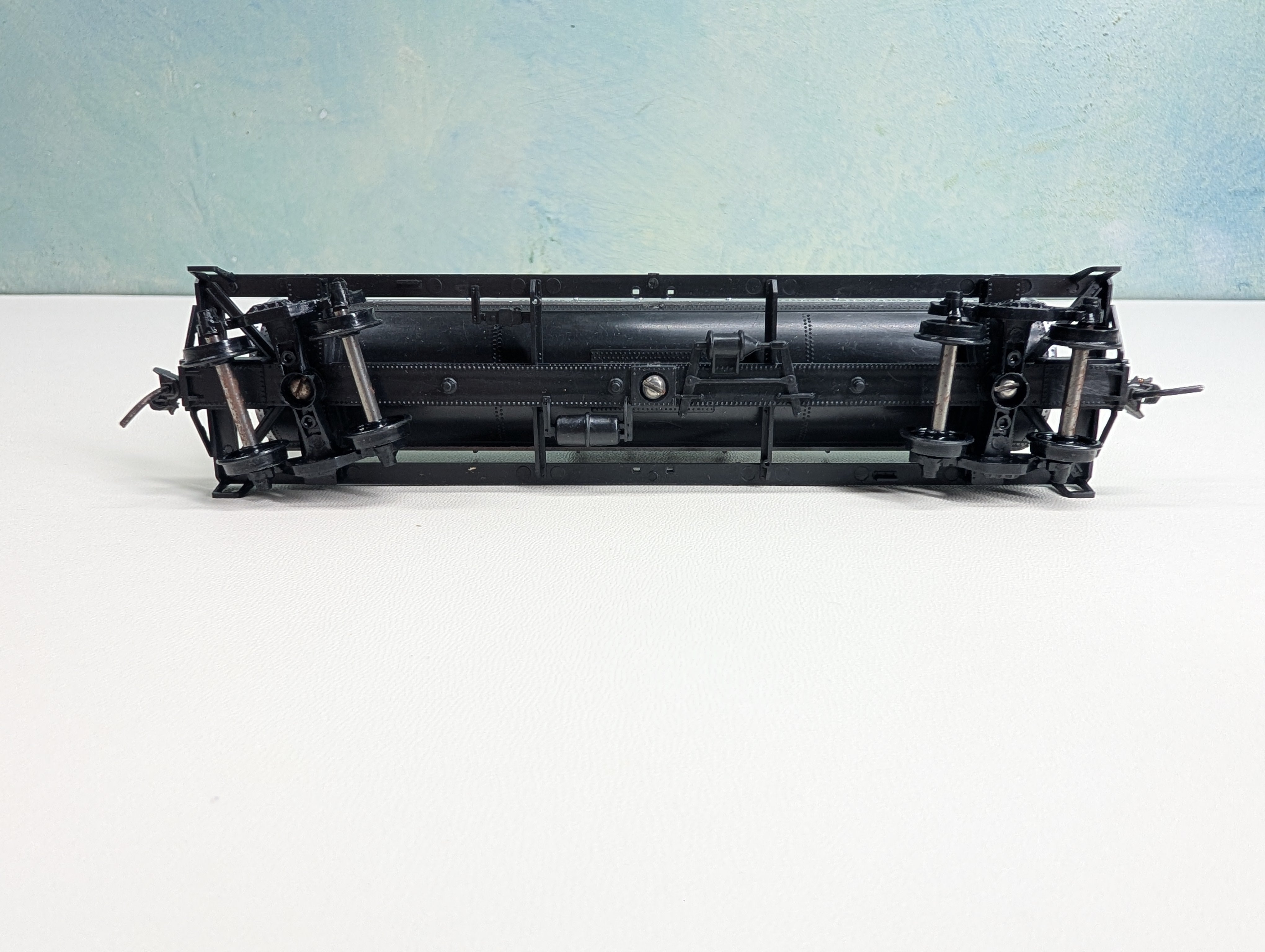 USED Athearn HO Scale Tank Car DuPont SHPX #3246